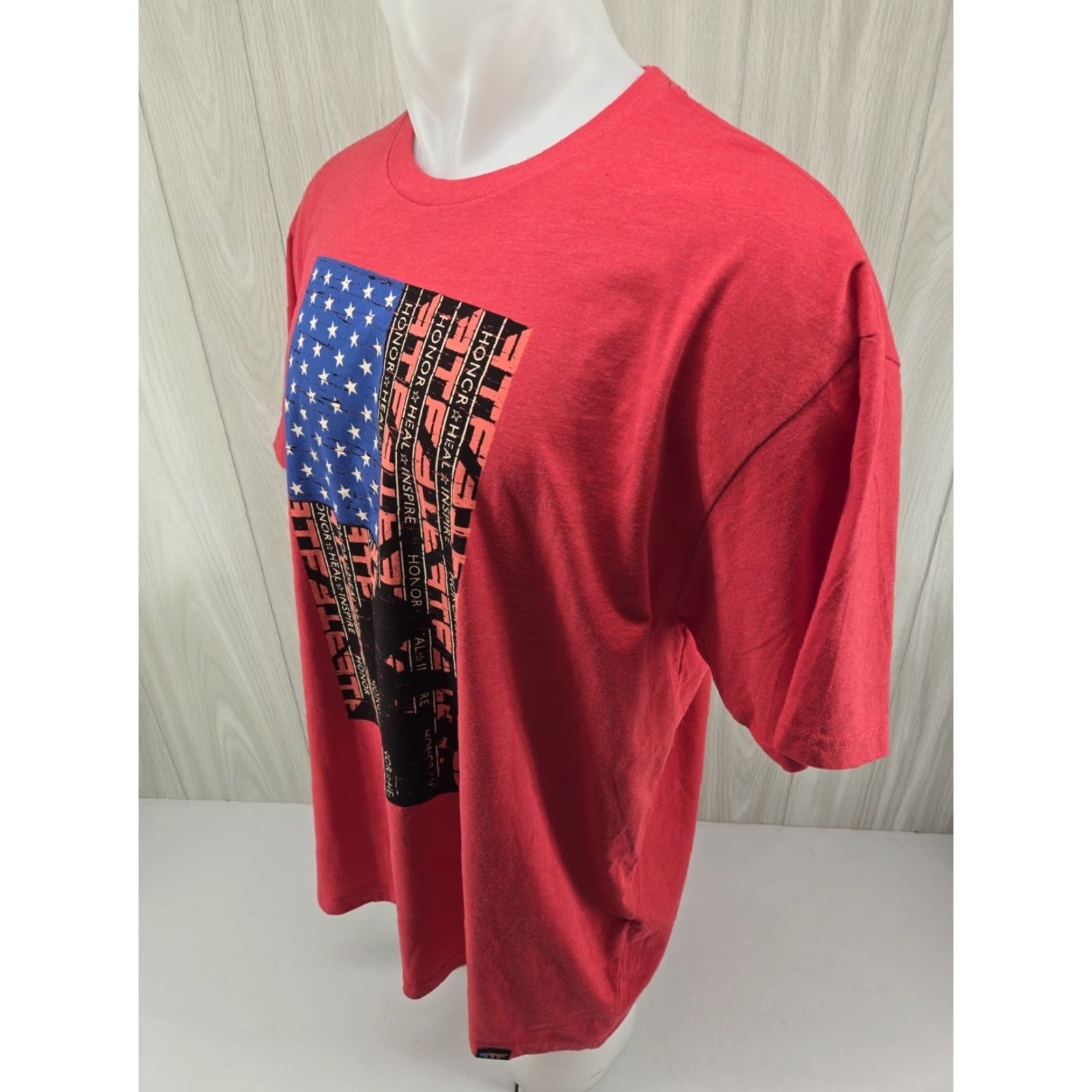 Next Level VINTAGE Red Friday Remember Everyone Deployed T-Shirt 2XL Men Graphic Print Crew Neck Short Sleeve Preshrunk Cotton Next Level Gildan Heavy Cotton Size US XXL / EU 58 / 5 - 5 Thumbnail
