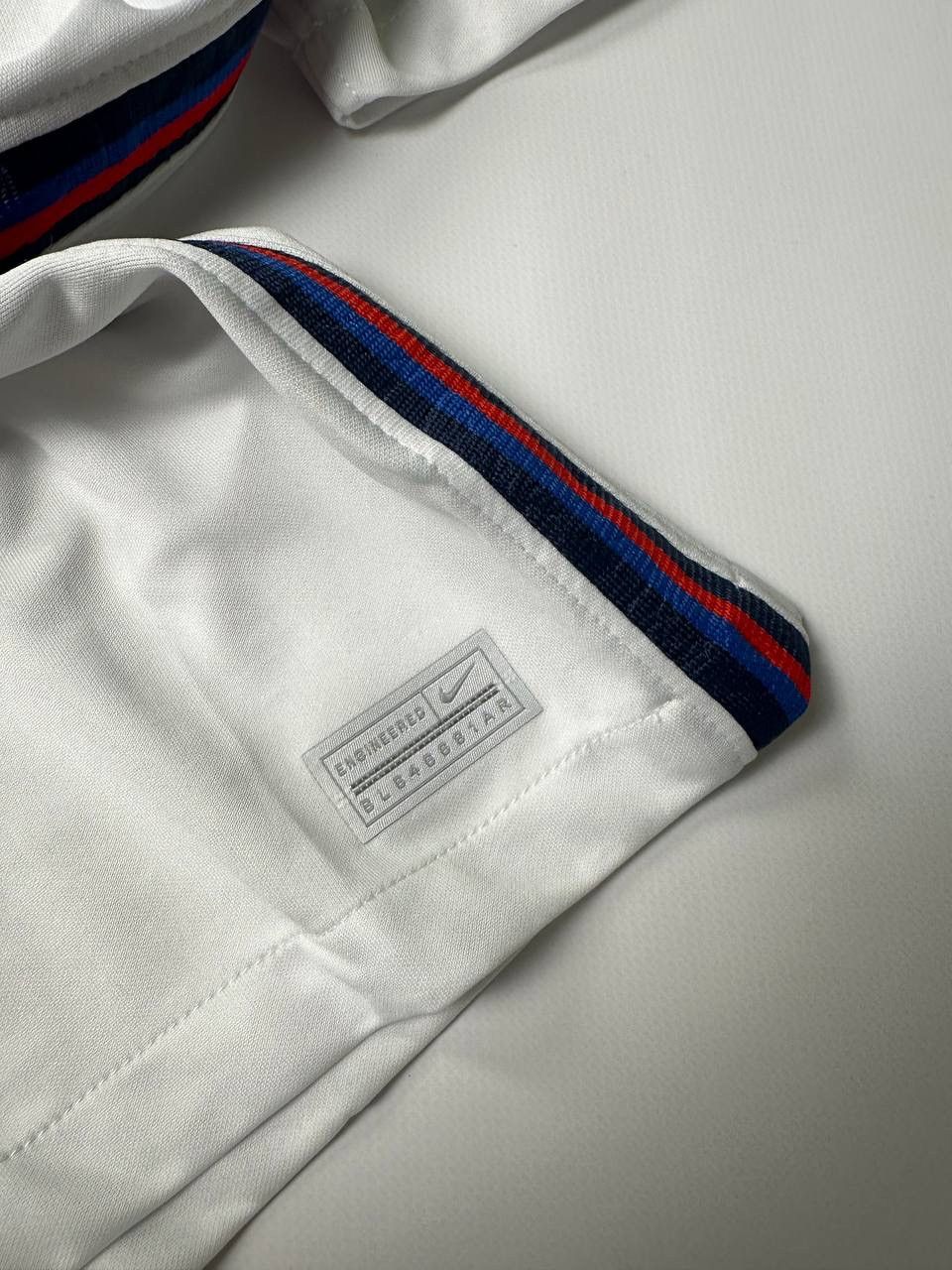 Other England 2020 Authentic Soccer Jersey Rice #4 Size US L / EU 52-54 / 3 - 5 Thumbnail