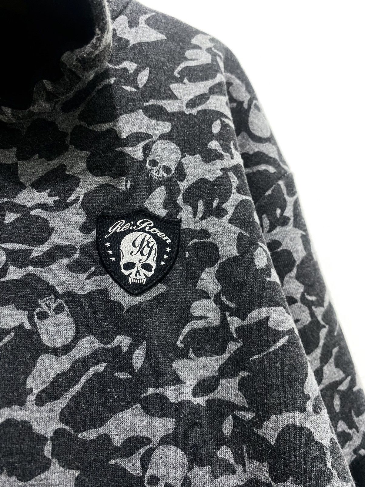 Roen Roen Hoodie Zipper Camo Skull Japanese Brand Size US XL / EU 56 / 4 - 5 Thumbnail
