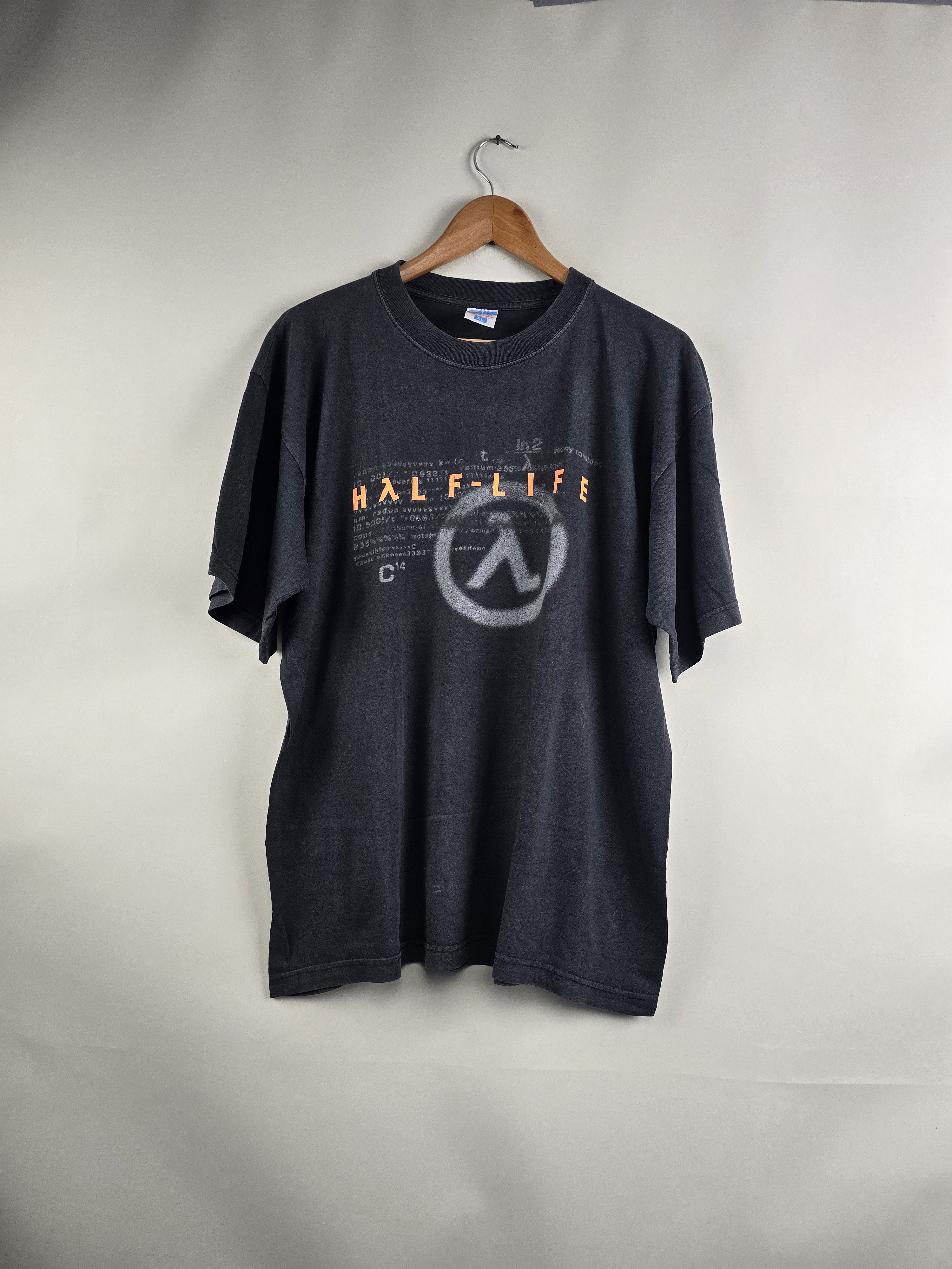 Microsoft × Vintage 90s Valve Half Life Game promo XL 22" 28" Size US XL / EU 56 / 4 - 1 Thumbnail