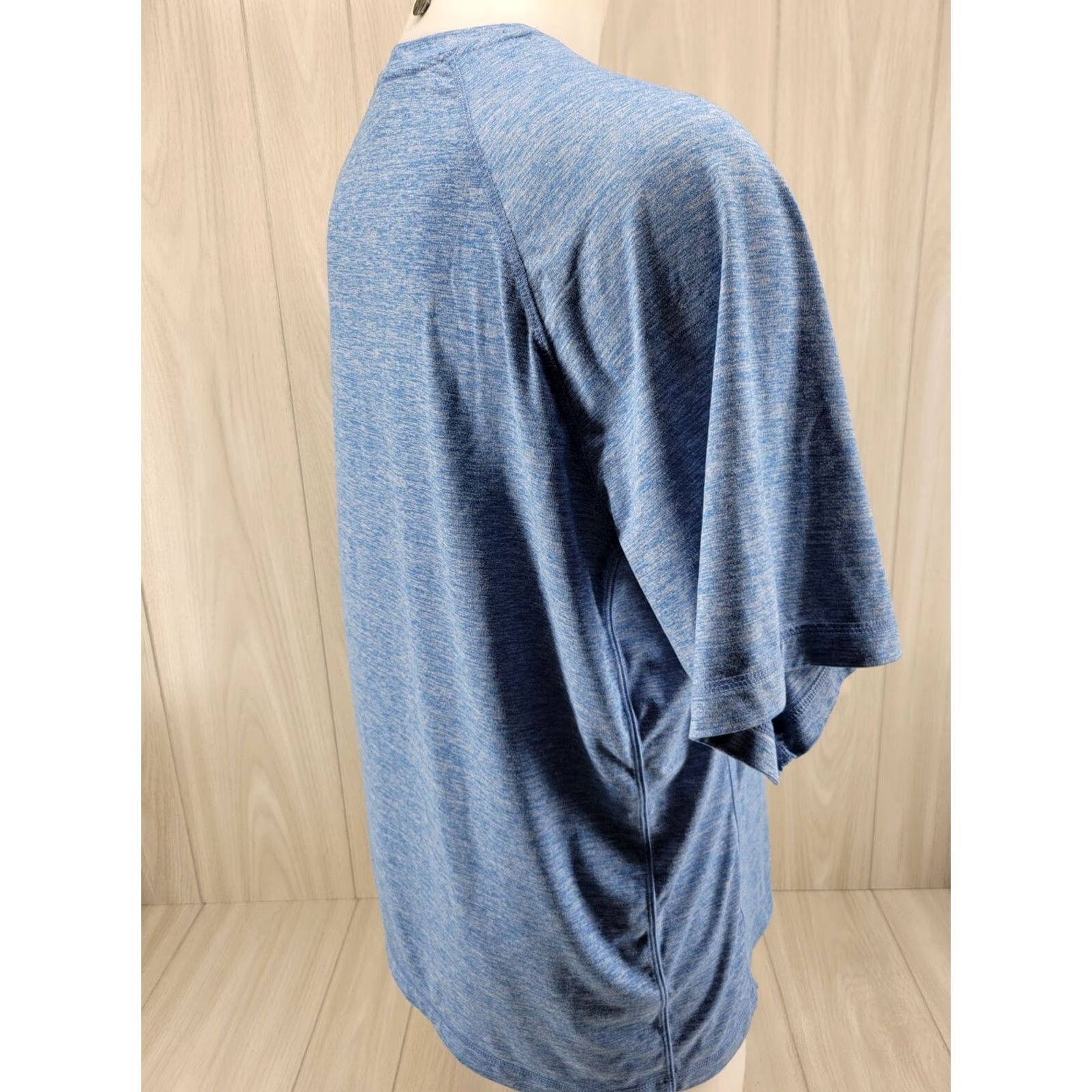 Vintage Wolverine Shirt Mens Large Blue Polyester Blend Tee Logo Outdoors Size US L / EU 52-54 / 3 - 7 Thumbnail