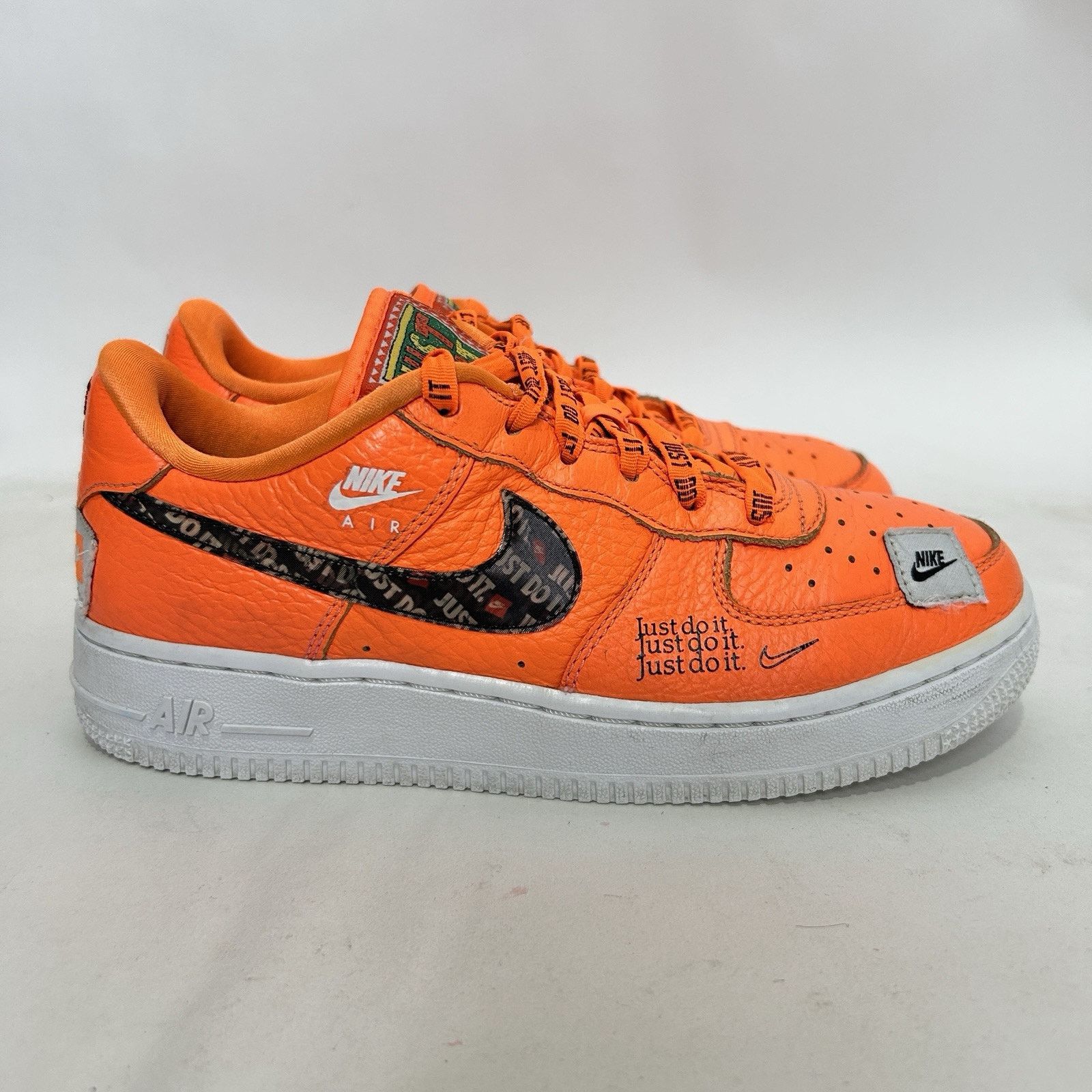 Nike Nike Air Force 1 '07 Premium GS “Just Do It” Size US 6.5 / IT 36.5 - 4 Thumbnail