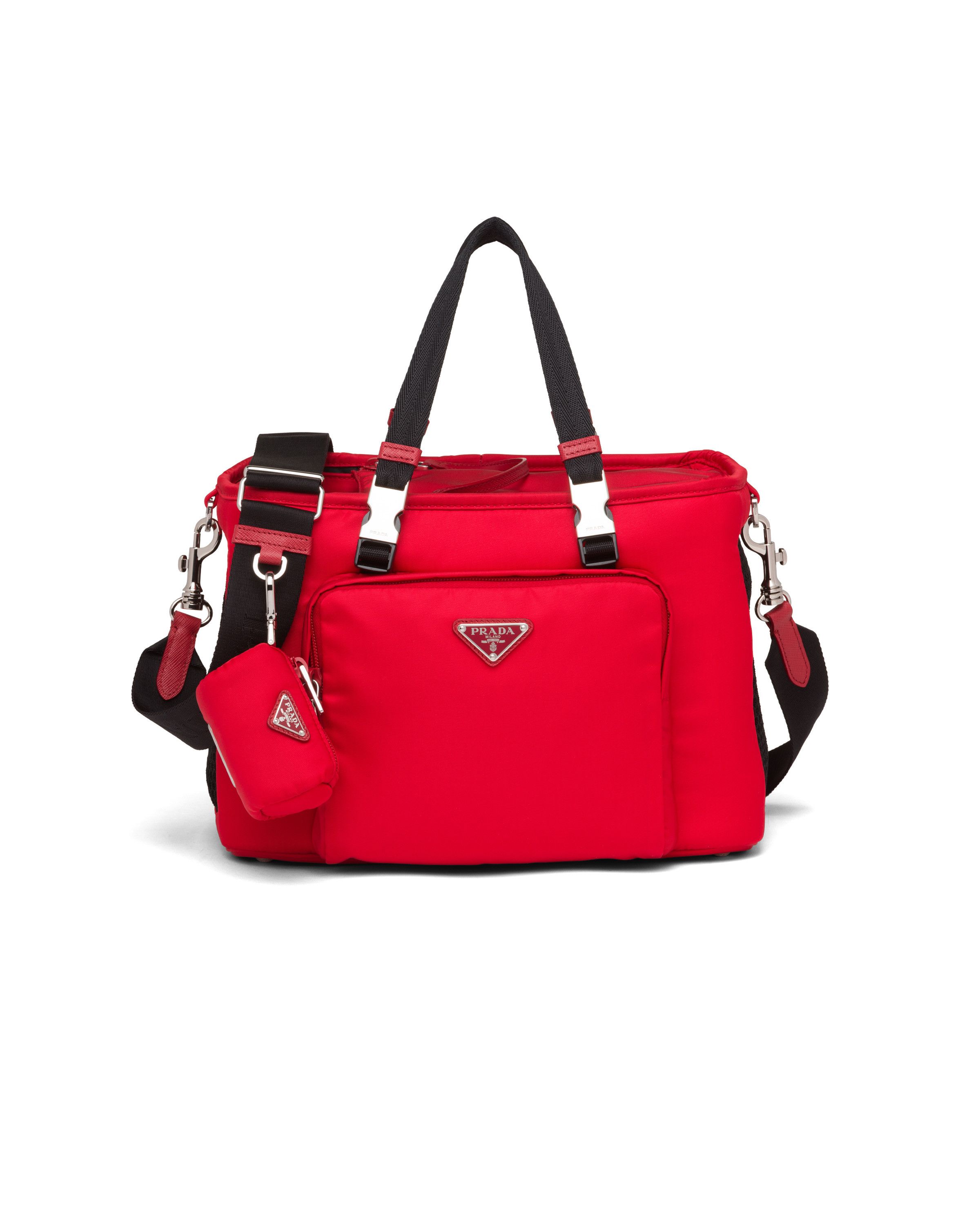 o1la1rc1a0925 Size: OS / Re-Nylon and Saffiano Pet Bag Red