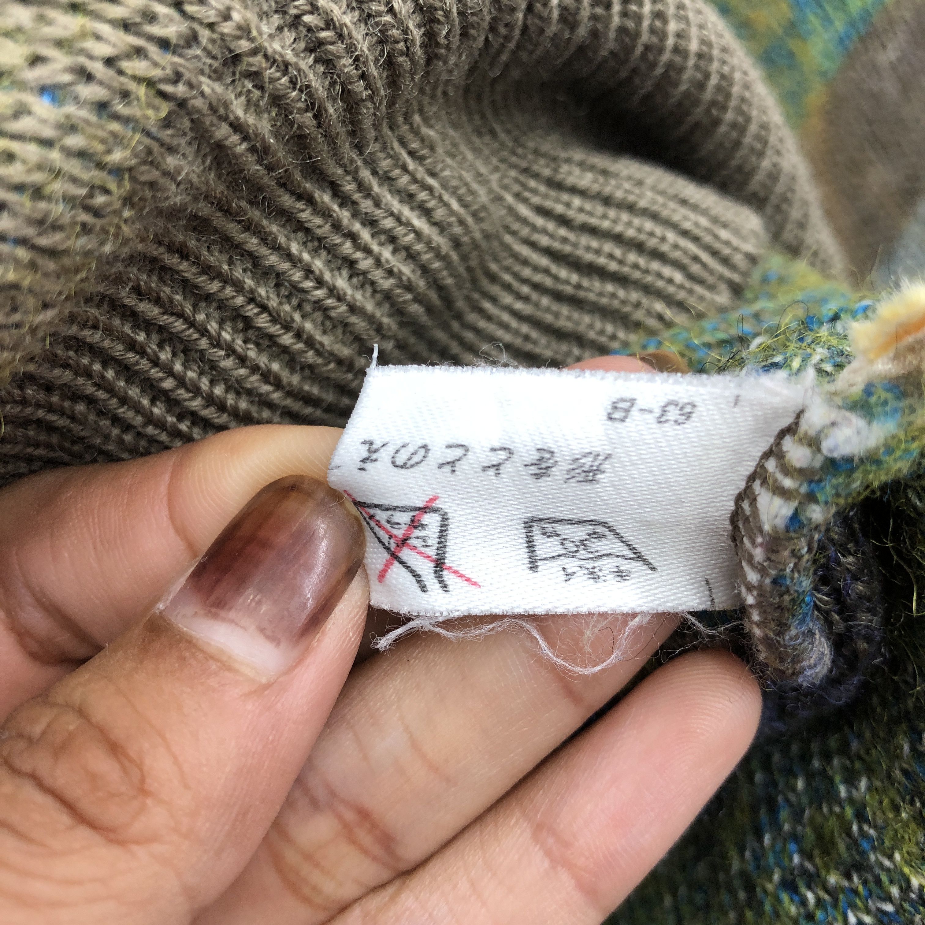 Japanese Brand Vintage Japanese Aztec Navajo Pattern Sweater Sweatshirt Size US XL / EU 56 / 4 - 6 Thumbnail