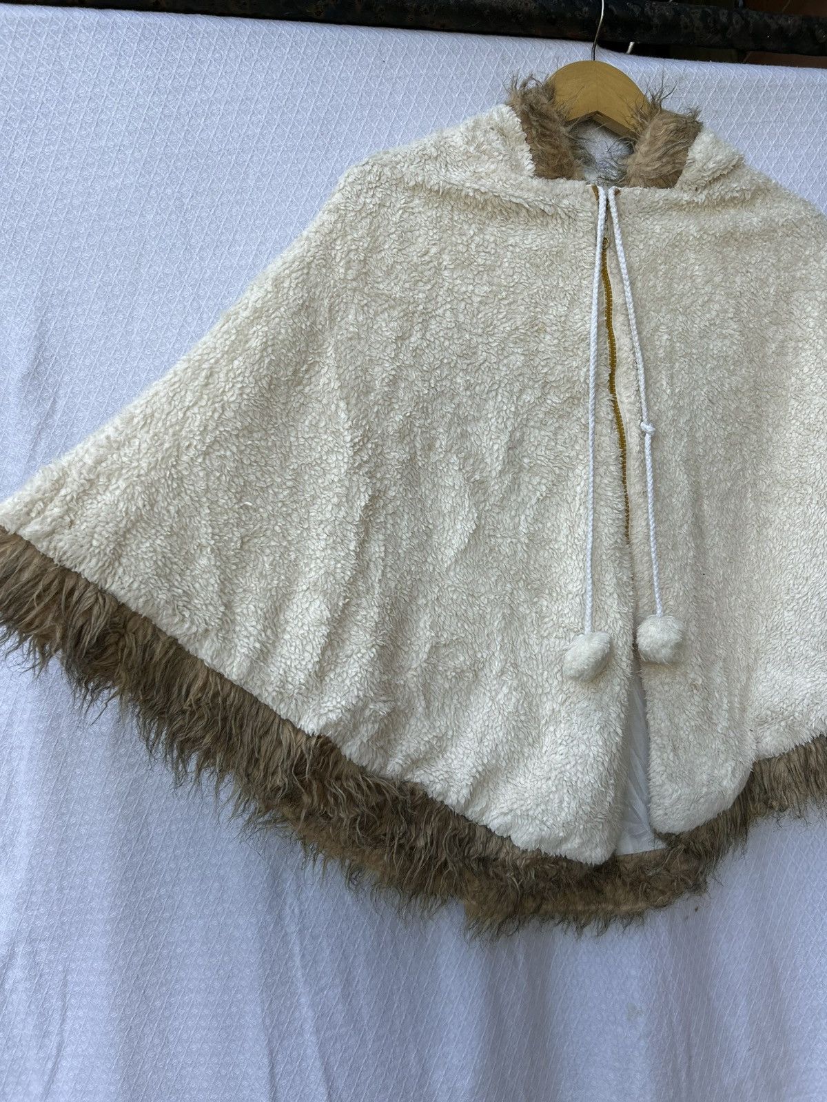 Hysteric Glamour Japanese unknow style cape/cloak fur hoodie Size US M / EU 48-50 / 2 - 6 Thumbnail
