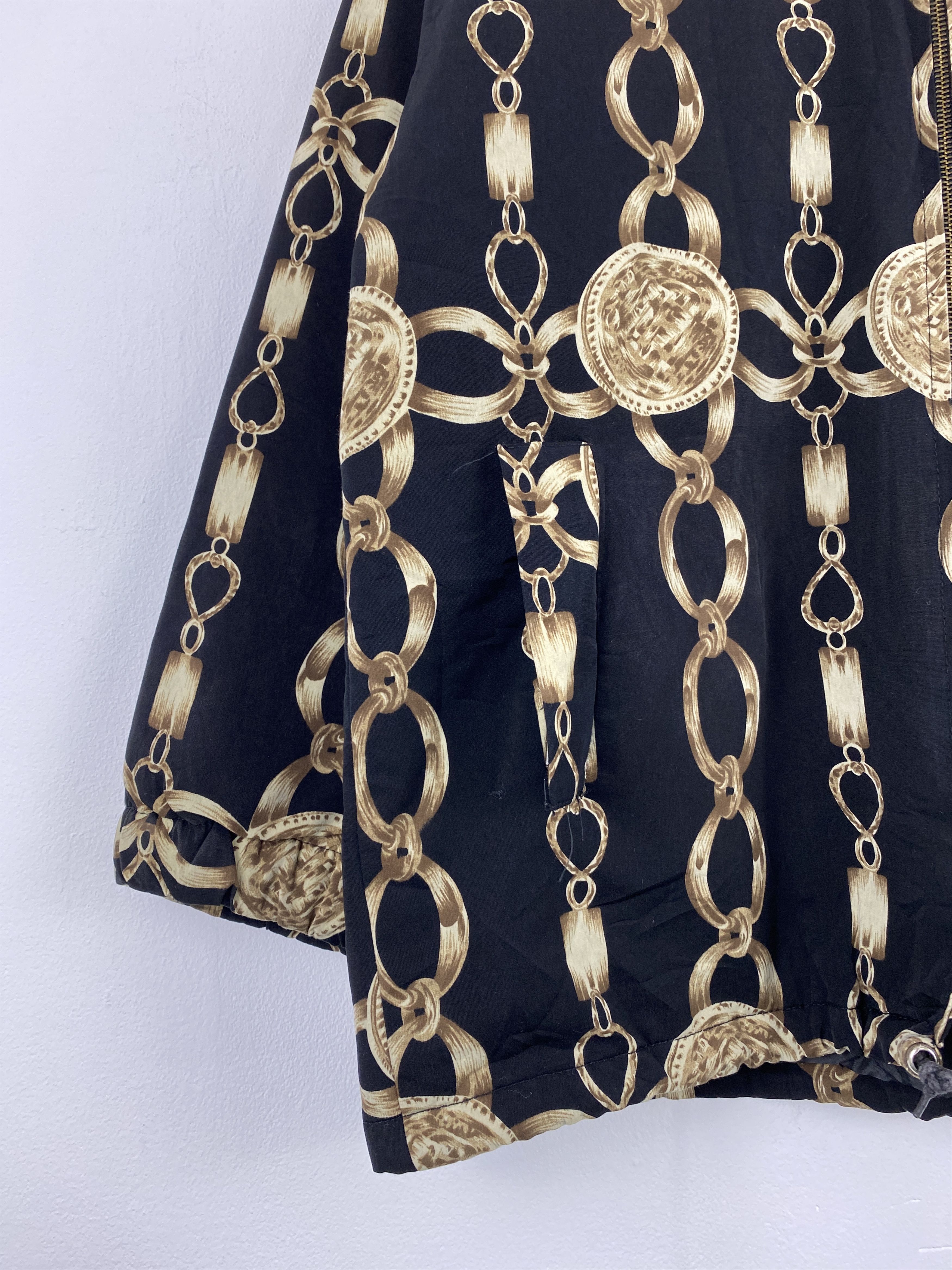 Japanese Brand Rare Vintage 90s Japanese Brand Gold Chain Zipper Up Jacket Size US XL / EU 56 / 4 - 6 Thumbnail