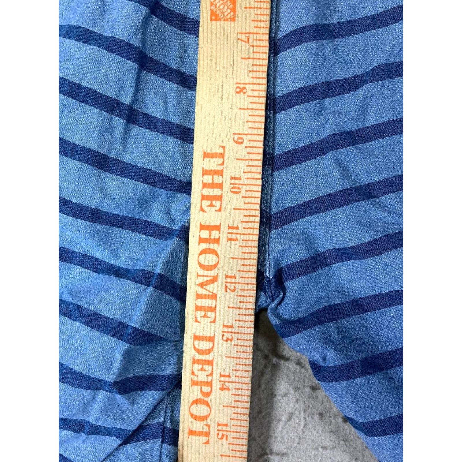 Vintage Brunswick Chino Shorts Men Size 32 Blue Stripe Cotton Regular Fit Casual Shorts Hash Pocket Slash Pocket 8 Inseam Size US 32 / EU 48 - 4 Thumbnail