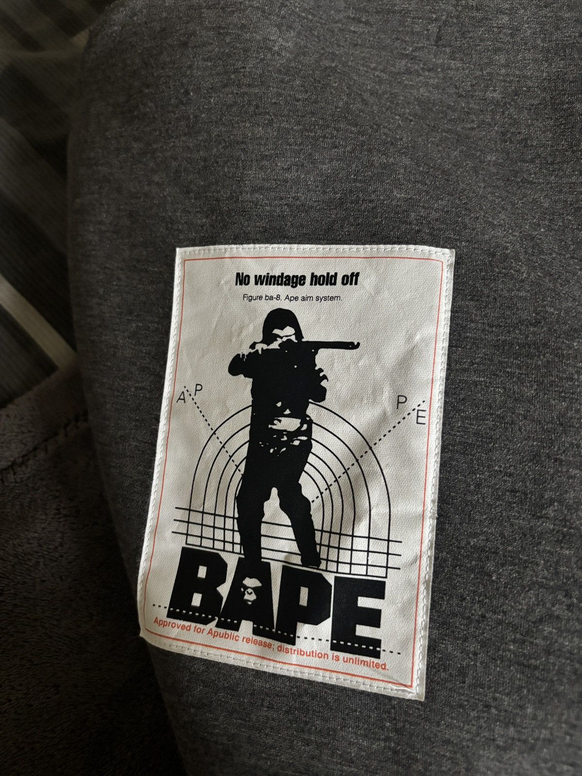 Bape Bape “Apes Together Strong” Hoodie Size US M / EU 48-50 / 2 - 3 Thumbnail