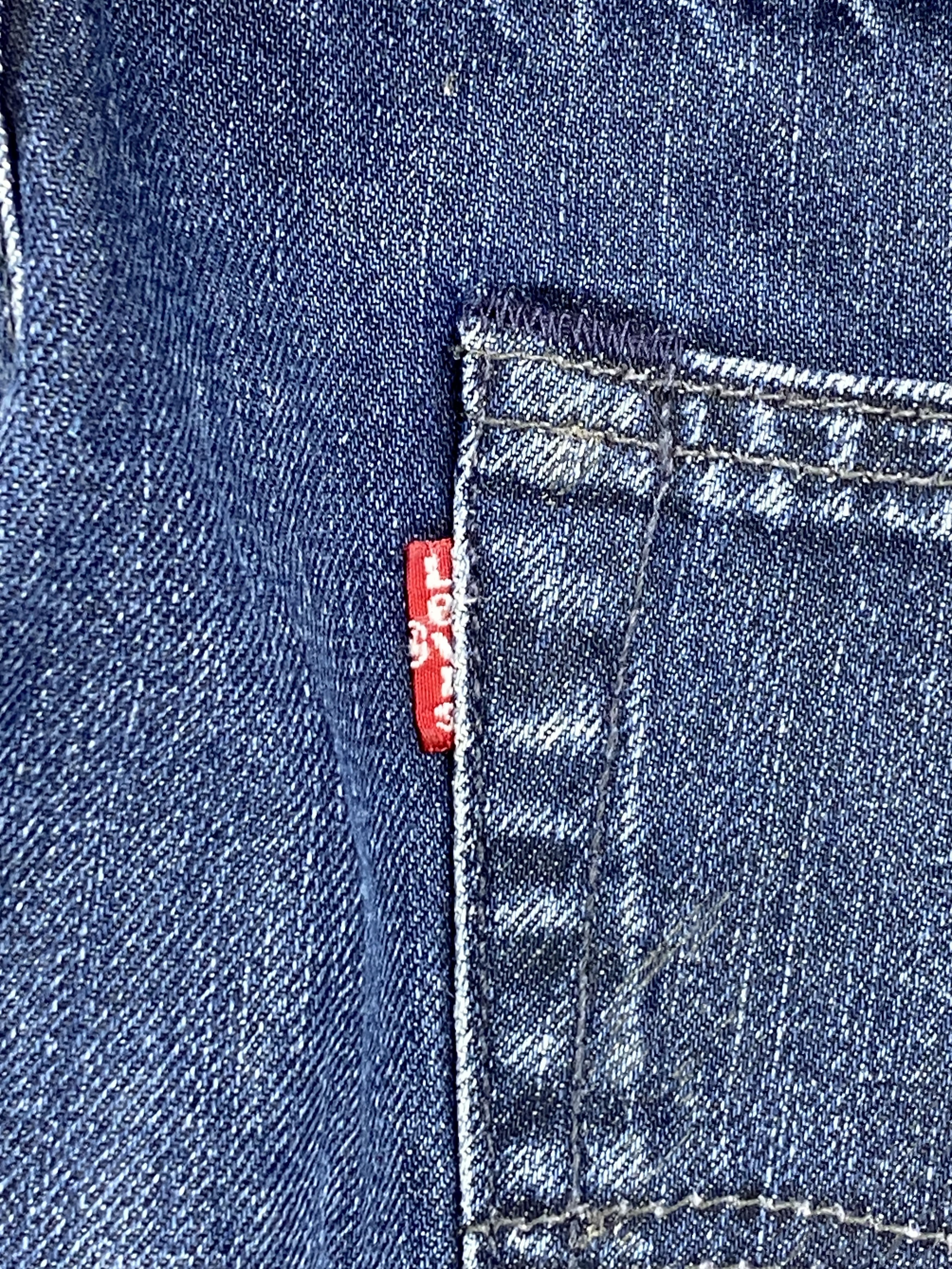 Levi's × Vintage Faded Blue Vintage Levi's 501 Jeans Size US 39 - 6 Thumbnail