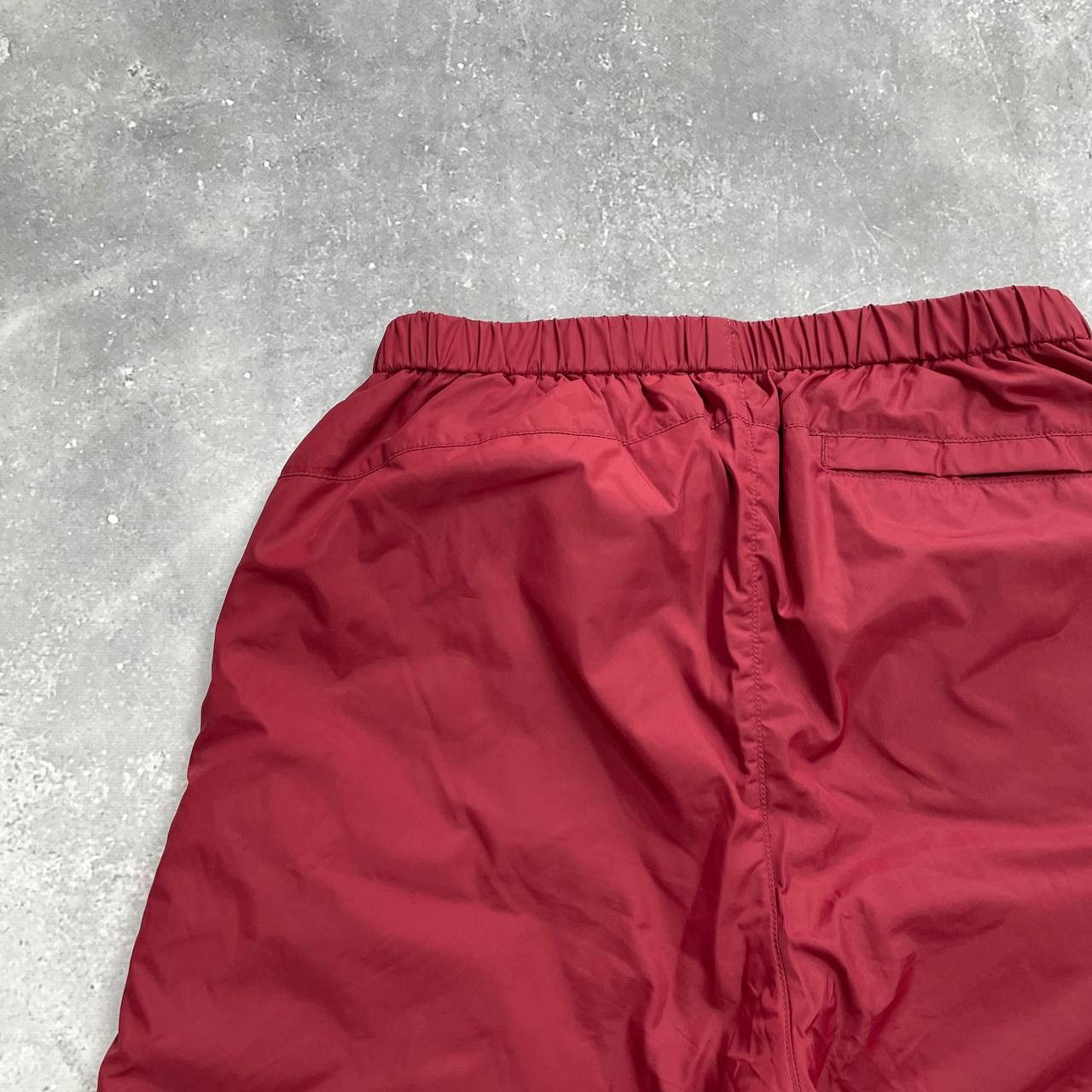 Japanese Brand × Montbell Montbell Reversible Thermawrap Shorts Women's Red/ Gold Size 26" / US 2 / IT 38 - 22 Thumbnail