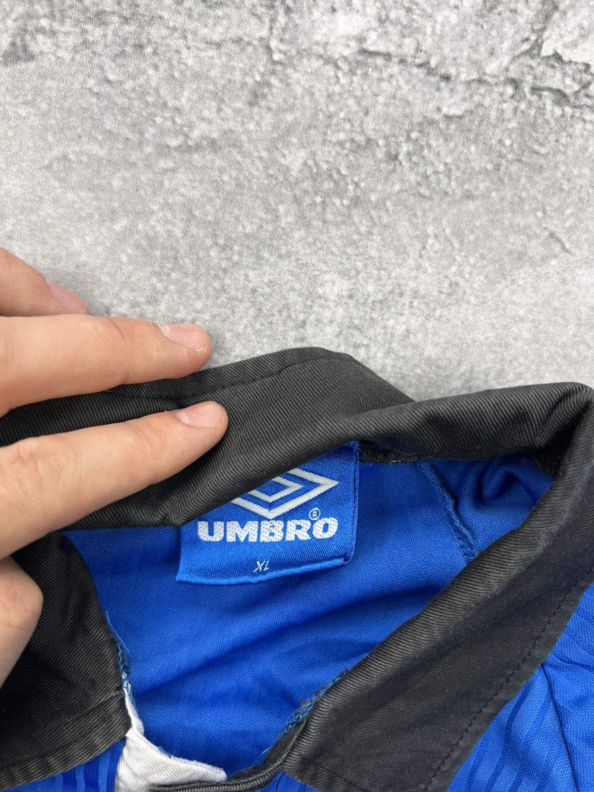 Umbro Vintage 90s Umbro Longsleeve Shirt Jersey Soccer #2 Football Size US XL / EU 56 / 4 - 6 Thumbnail