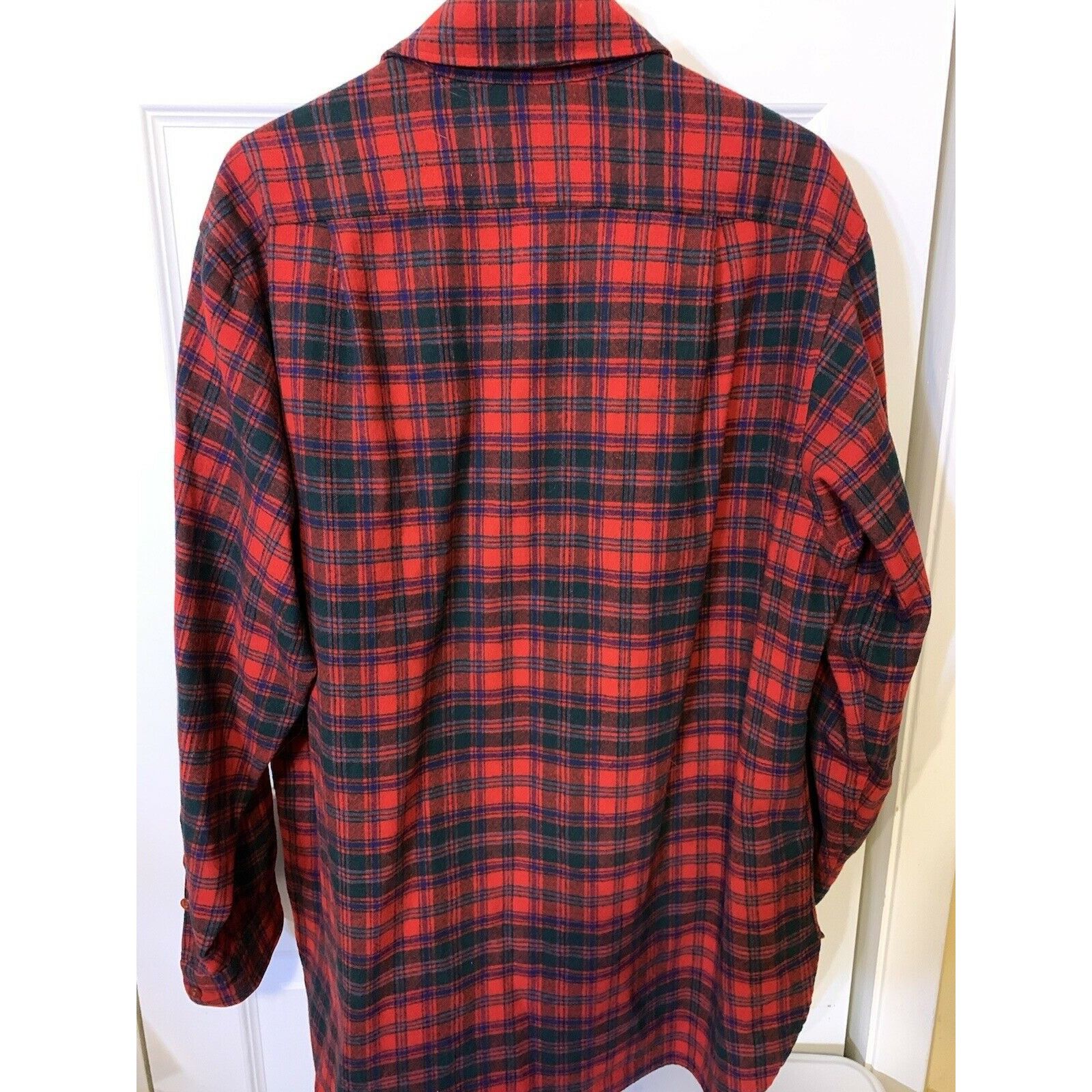 Pendleton Vintage Pendleton Men’s 17 1/2 Red Plaid Virgin Wool Shirt U Size US L / EU 52-54 / 3 - 8 Thumbnail