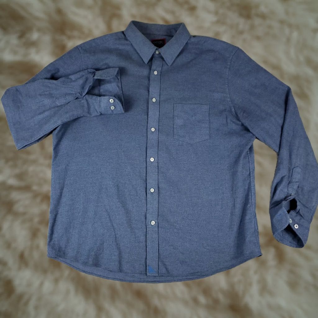 UNTUCKit UNTUCKit Shirt Mens XL Blue Flannel Button Up Long Sleeve Casual Business Formal Workwear Cardigan? Size US XL / EU 56 / 4 - 1 Thumbnail