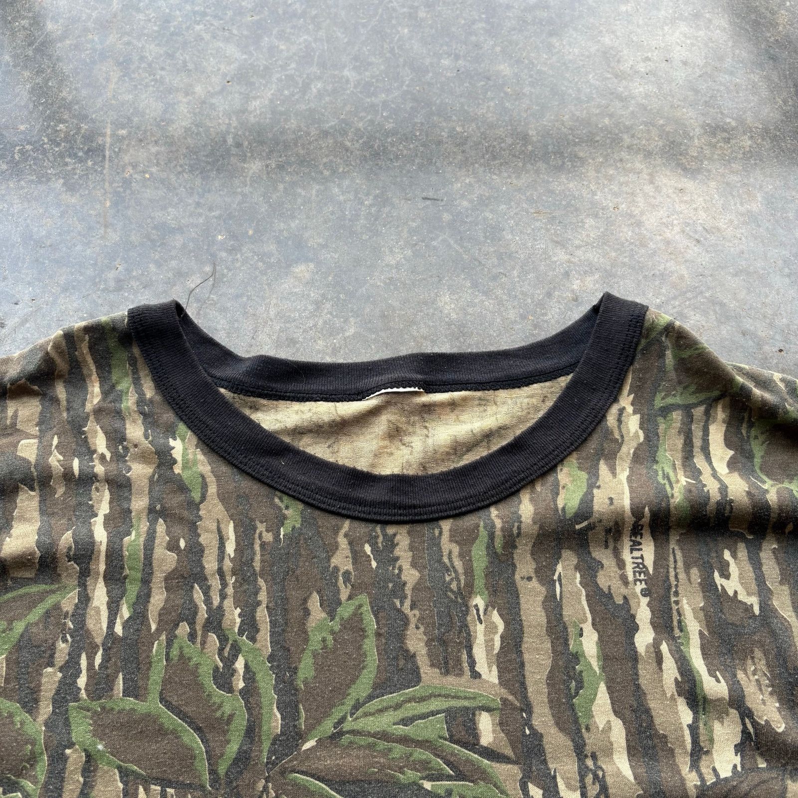 Realtree Vintage Essential Realtree Tonal Camo Long Sleeve Size US XXL / EU 58 / 5 - 2 Thumbnail