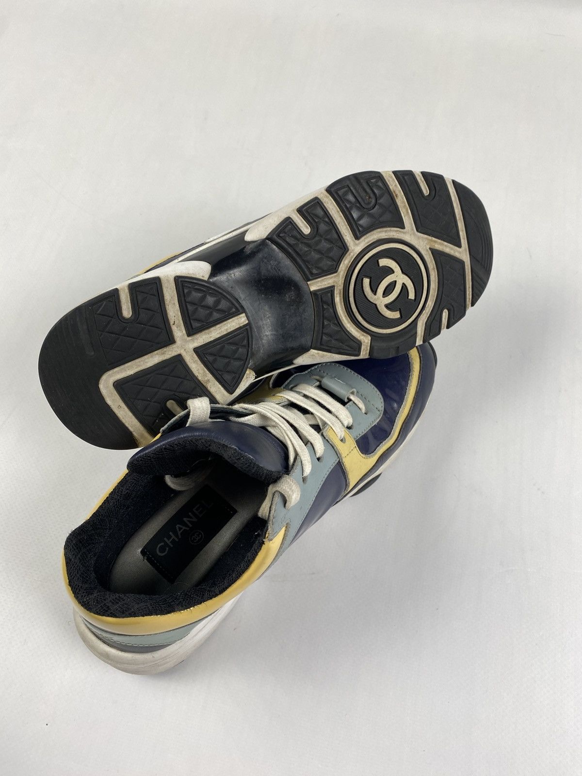 Chanel Chanel Low-Top Sneakers Size US 7 / IT 37 - 8 Thumbnail