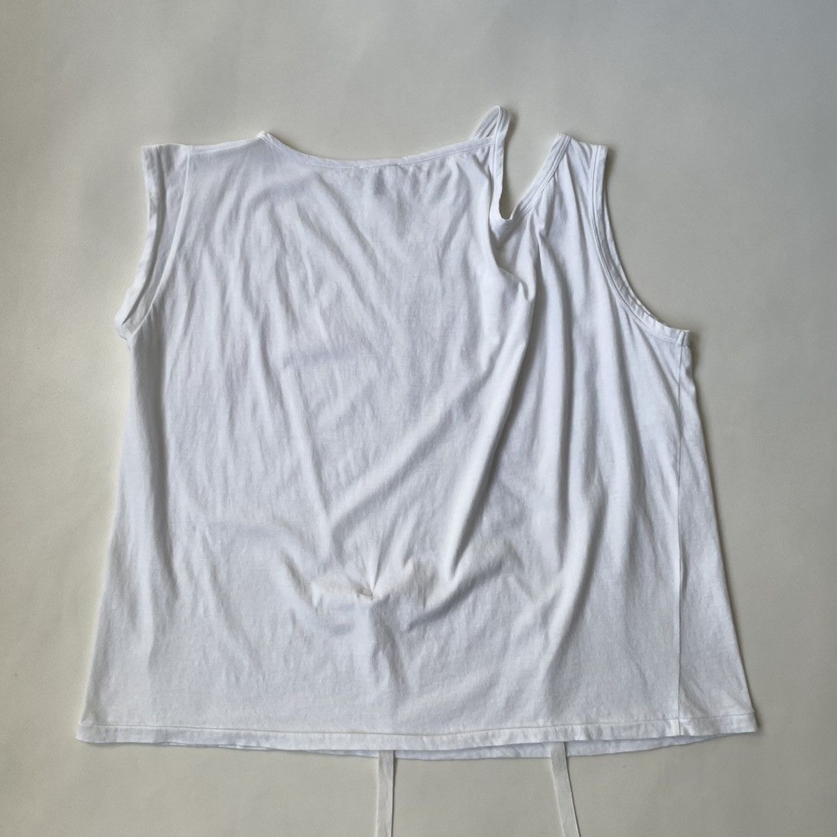 Ann Demeulemeester ‘Feather Necklace Print’ Tie Strap Vest Size M / US 6-8 / IT 42-44 - 12 Thumbnail
