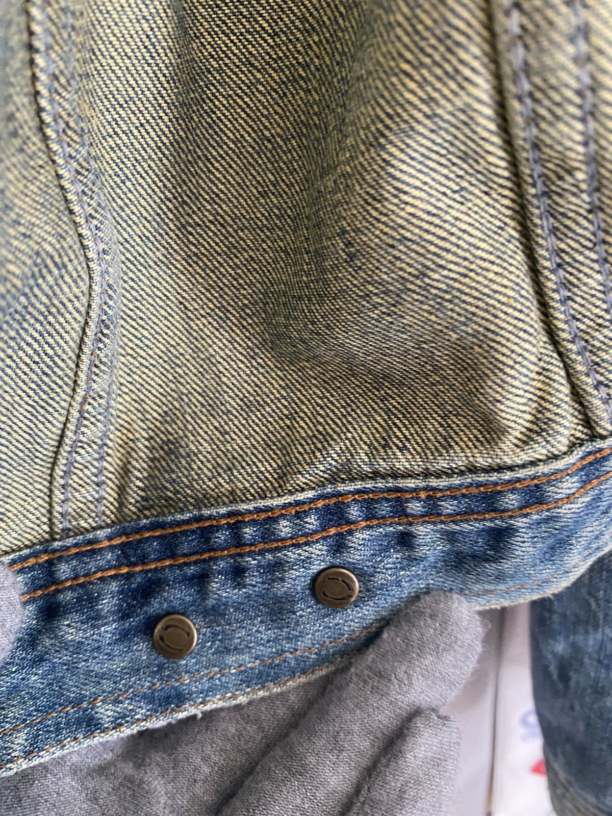 Just Cavalli Vintage Roberto Cavalli Stud Denim Jacket Overlong Sleeve Size US M / EU 48-50 / 2 - 16 Thumbnail