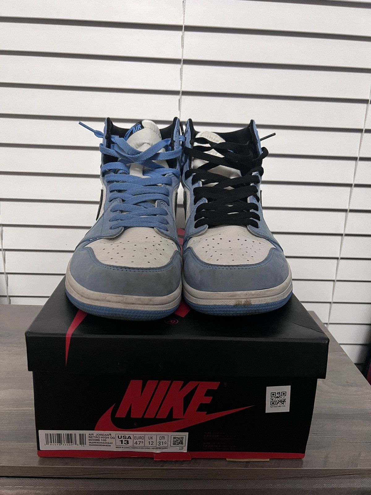 Jordan Brand × Nike Jordan 1 University Blue Size US 13 / EU 46 - 4 Thumbnail