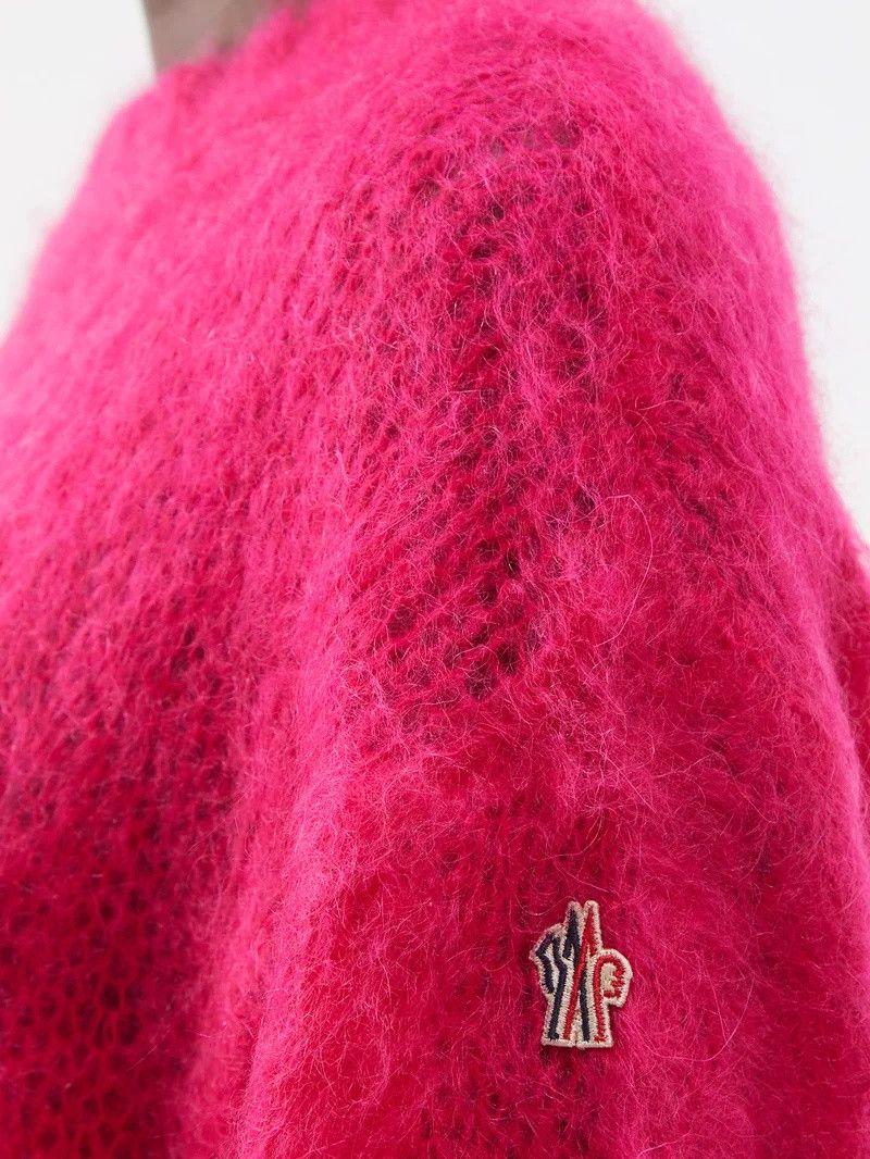 Moncler o1y1125 Round Collar Sweater in Fuchsia Size XXS / US 00 / IT 34 - 3 Thumbnail