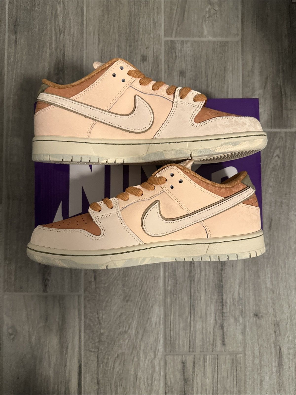 Nike Nike SB Dunk Low Trocadero Gardens Size US 10.5 / EU 43-44 - 3 Thumbnail