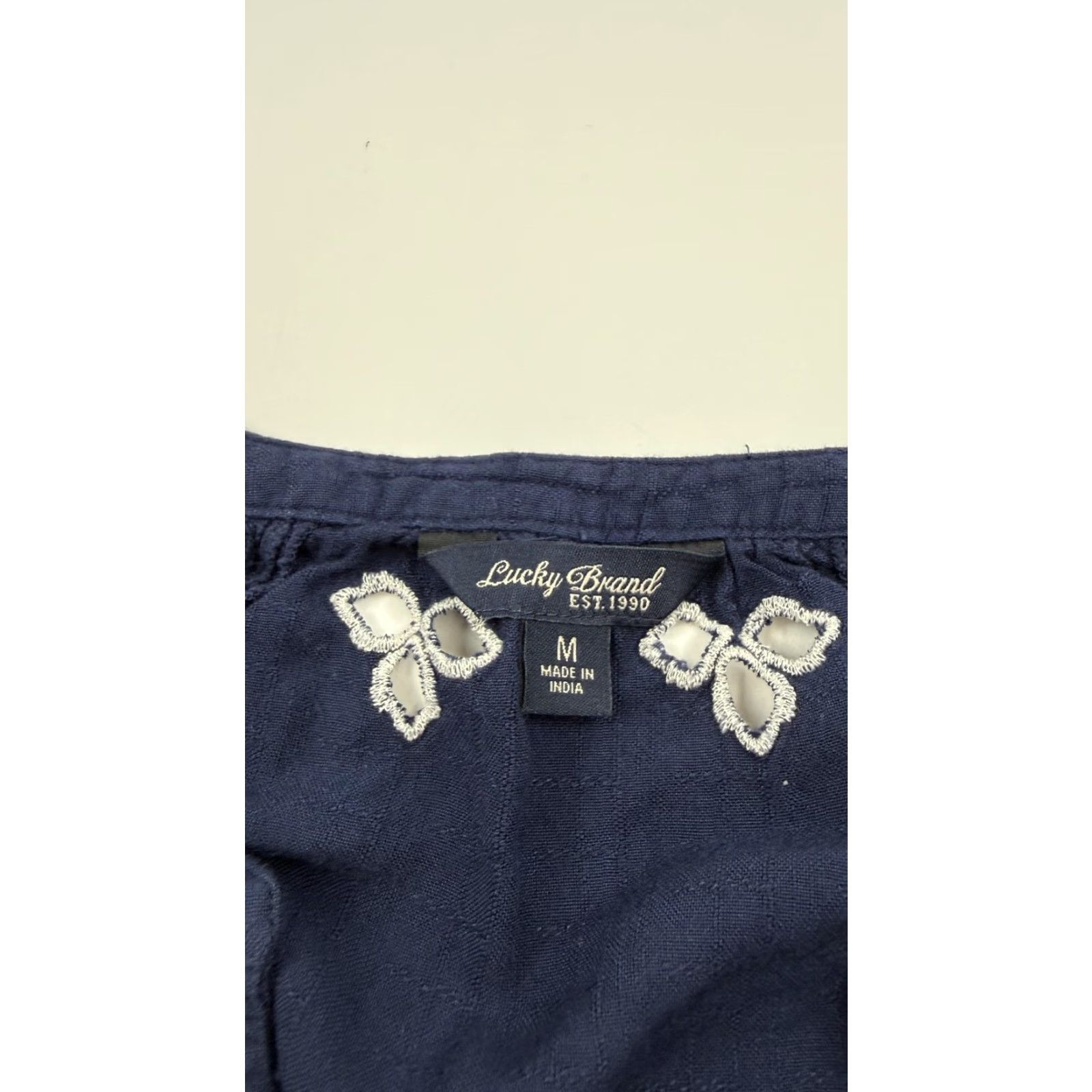Lucky Brand Lucky Brand Sleeveless Top Womens Medium Blue Embroidered Boho Rayon Blouse Size M / US 6-8 / IT 42-44 - 2 Thumbnail