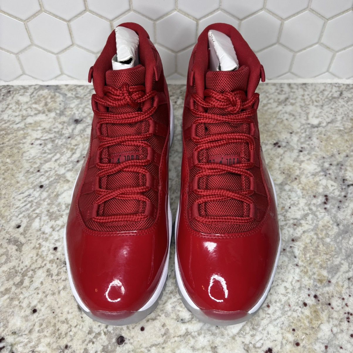 Jordan Brand Size 8-Jordan 11 Retro Win Like 96 BRAND NEW W/O BOX Size US 8 / EU 41 - 3 Thumbnail
