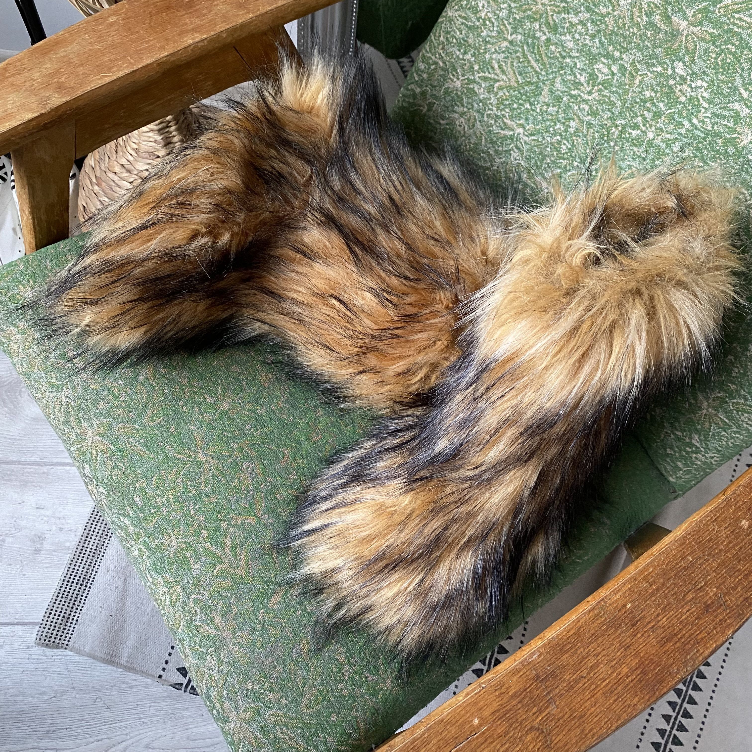 If Six Was Nine Vintage Y2K Fluffy Faux Fur Yeti Boots Avant-garde Size US 9 / IT 39 - 8 Thumbnail