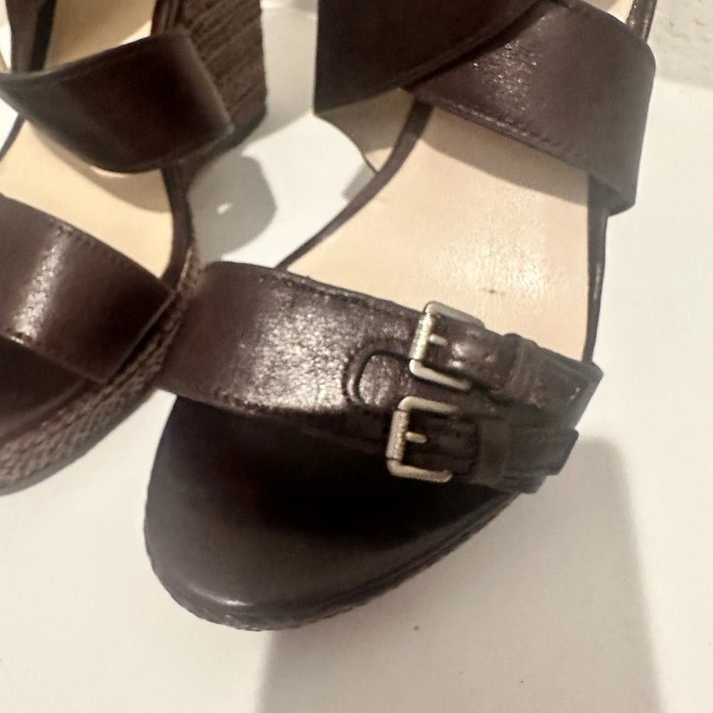 Designer KORS Michael Kors Brown Leather Jute Wedge Sandals Size 8 Size US 8 / IT 38 - 4 Thumbnail