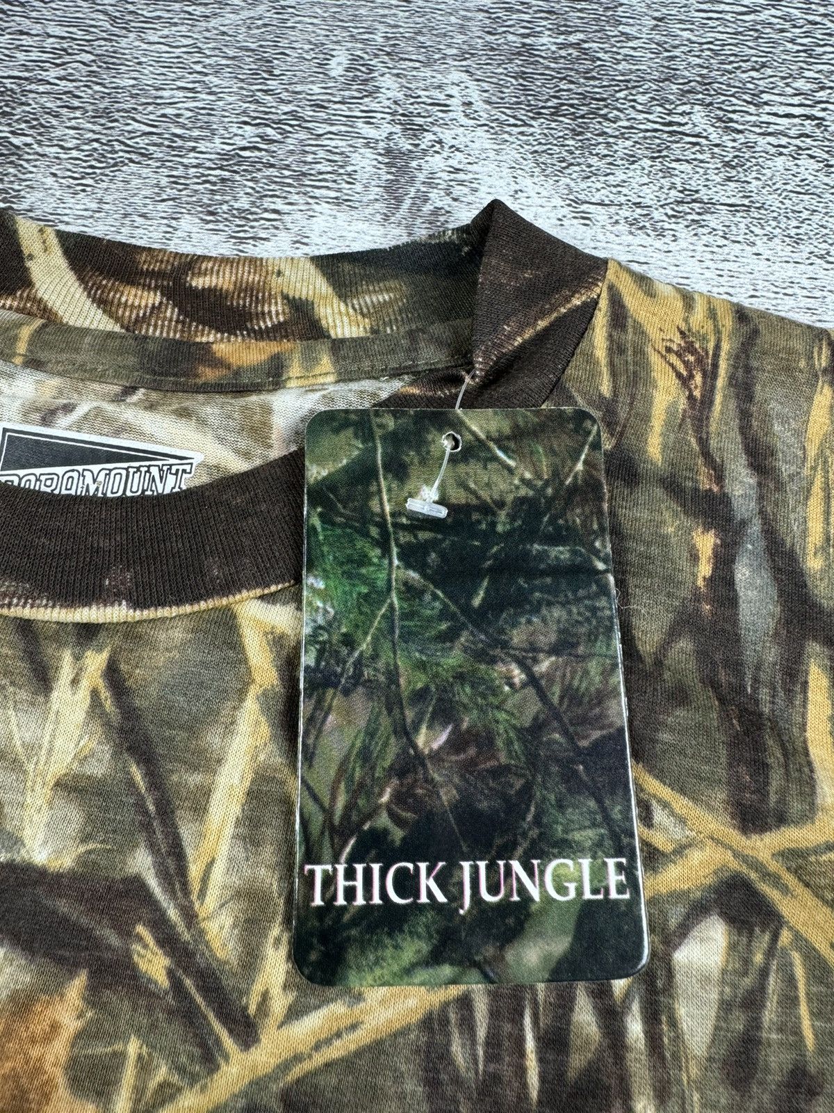 Realtree Vintage NEW Camo Realtree Thick Jungle Army Y2K T Shirt Tee Size US XL / EU 56 / 4 - 8 Thumbnail