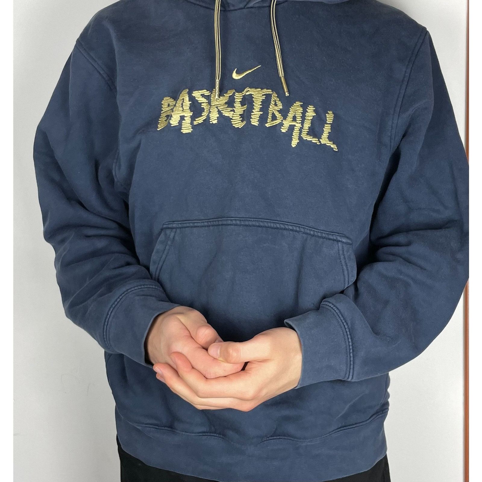 Nike × Vintage Nike Adults Navy Cotton Pullover Basketball Sports Hoodie S Size US S / EU 44-46 / 1 - 2 Thumbnail