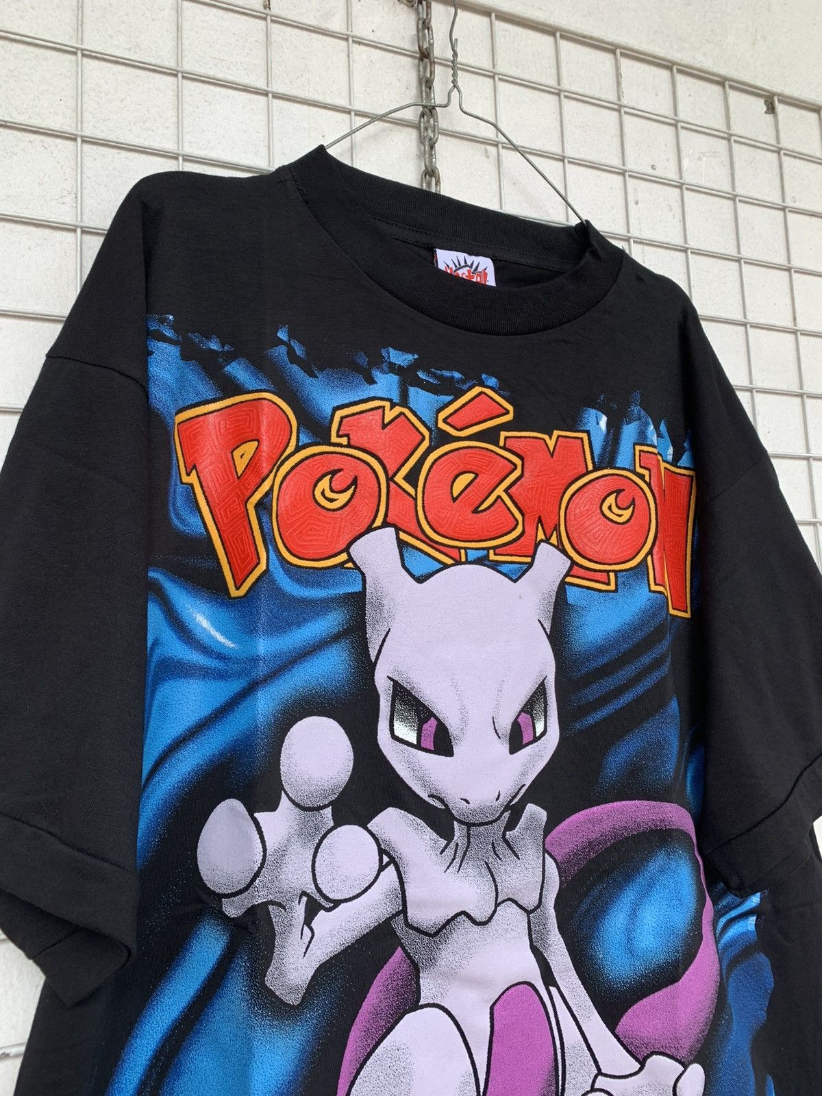 Pokemon Pokémon tshirt mewtwo Size US XL / EU 56 / 4 - 3 Thumbnail