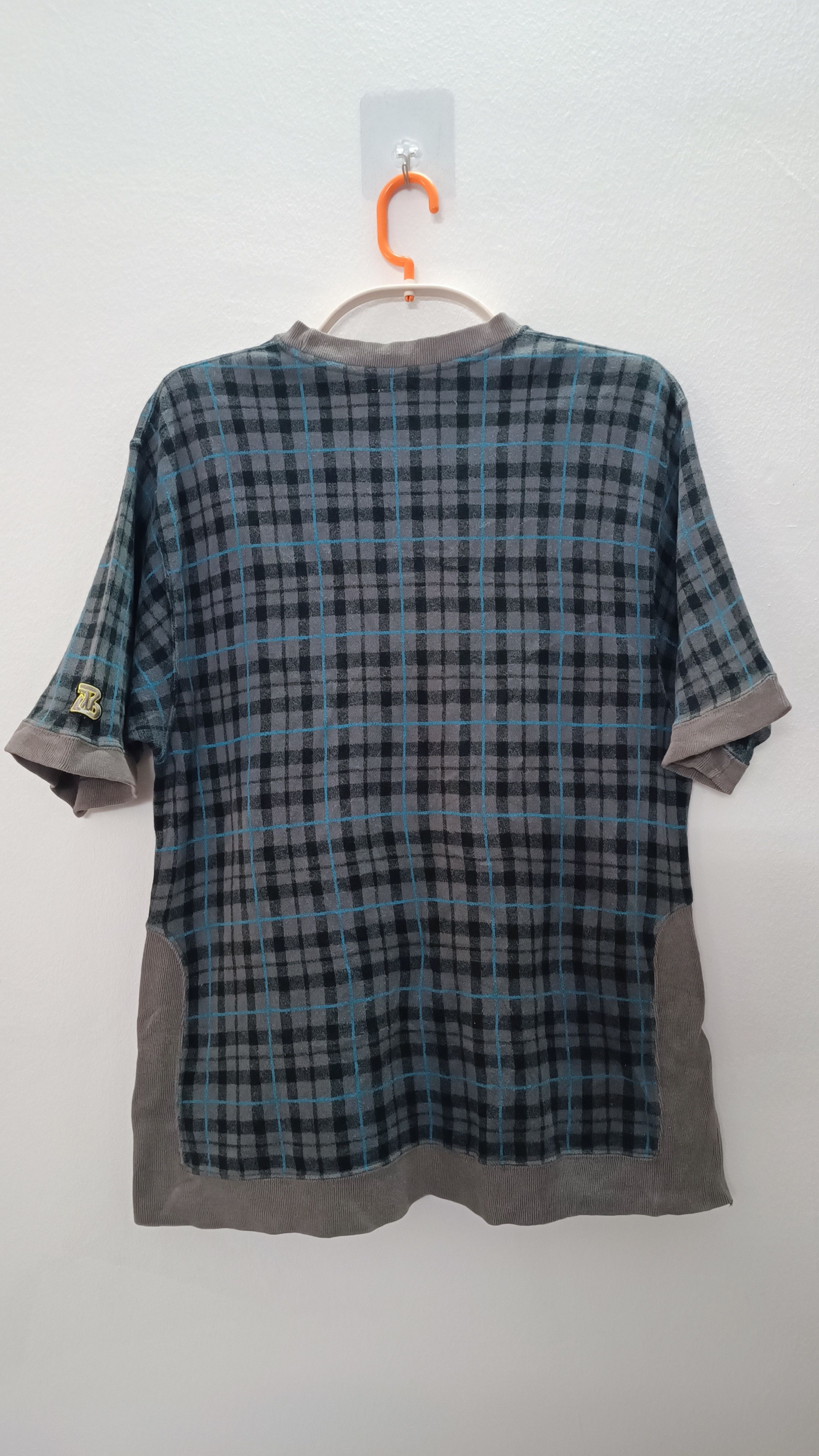 Japanese Brand Vintage Design Sweatshirt Short Sleeve Size M / US 6-8 / IT 42-44 - 7 Thumbnail