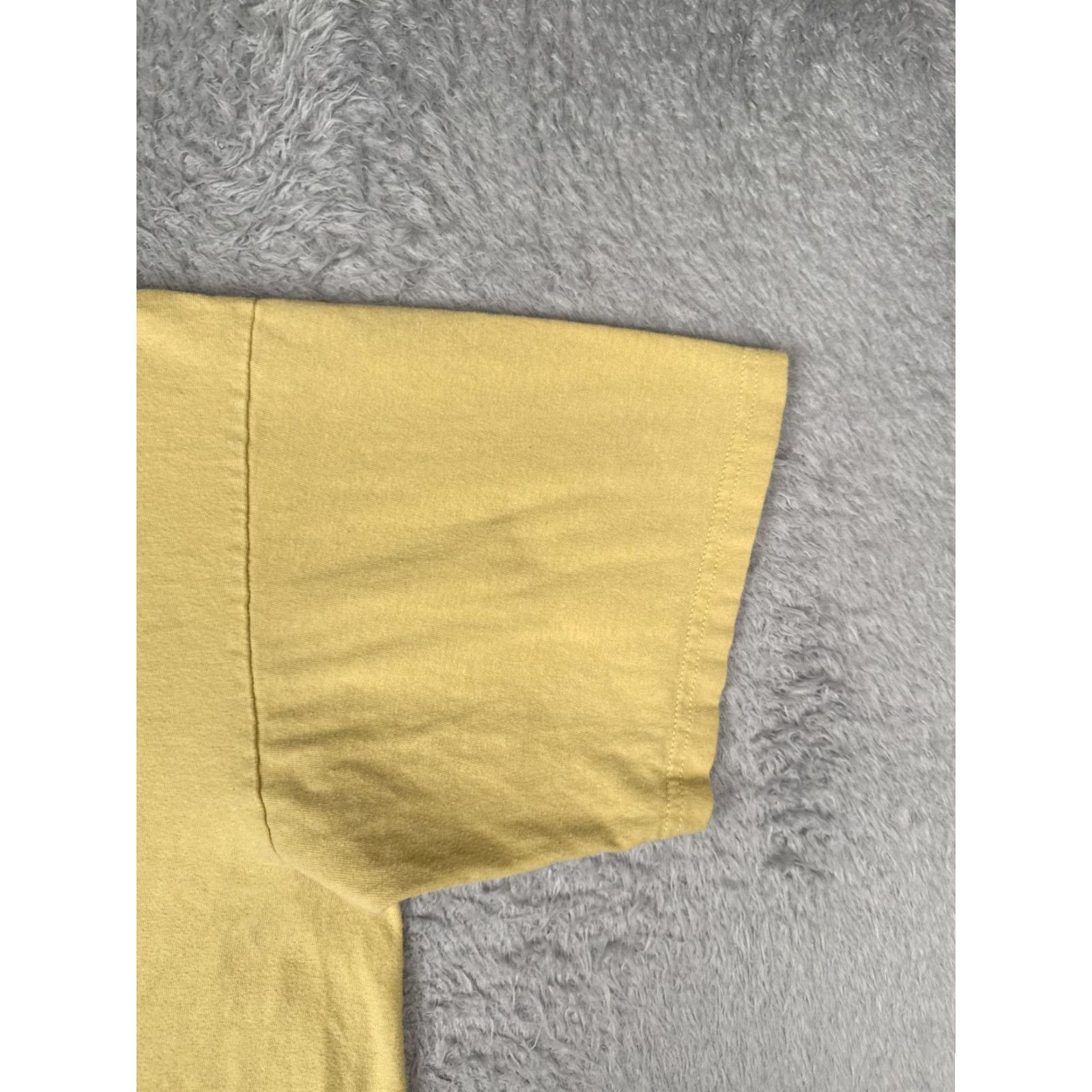The North Face The North Face Shirt Mens 2XL Yellow Crew Neck Short Sleeve Graphic Tee Logo Size US XXL / EU 58 / 5 - 2 Thumbnail