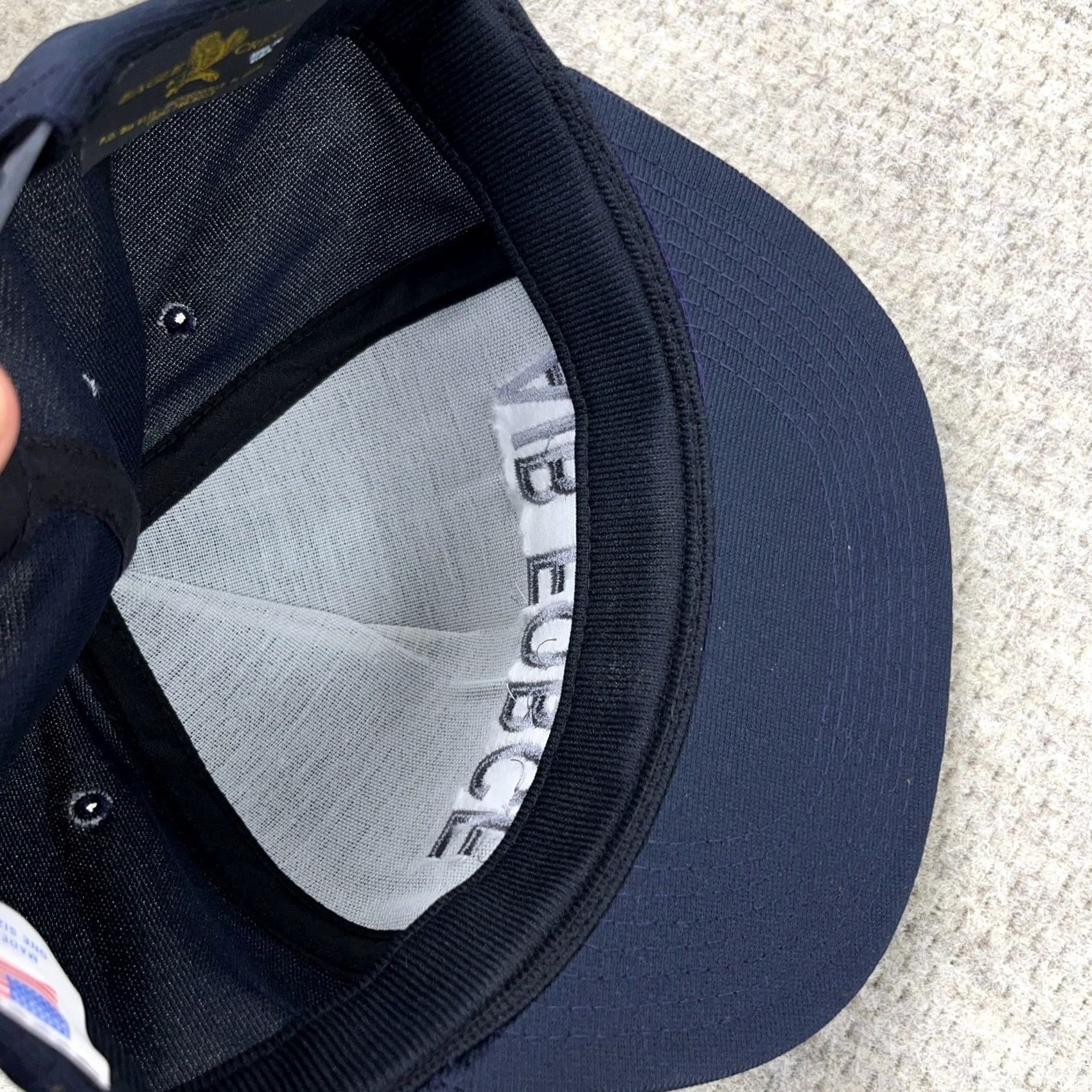 Vintage VINTAGE Eagle Crest US Air Force Hat Cap Snapback One Size Blue Cotton Polyester Knit Men Adult 90s USA Retro Size ONE SIZE - 6 Thumbnail