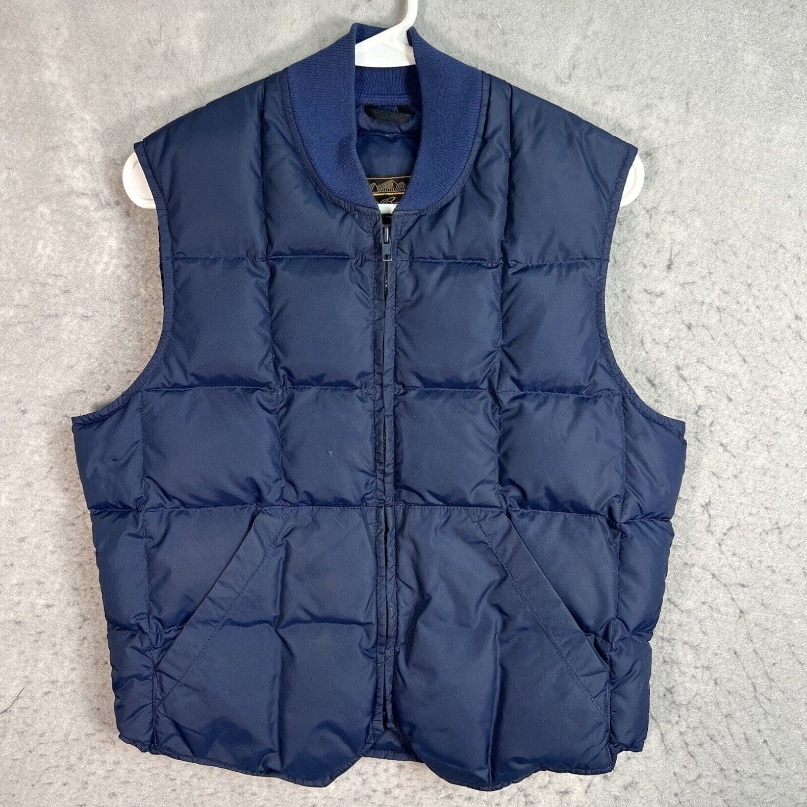 image of Vintage 90's Eddie Bauer Puffer Vest Jacket Adult Fits Small Blue Full Zip Mens in White