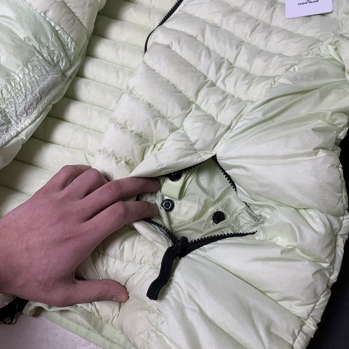 Stone Island Stone Island Micro Size US M / EU 48-50 / 2 - 10 Thumbnail