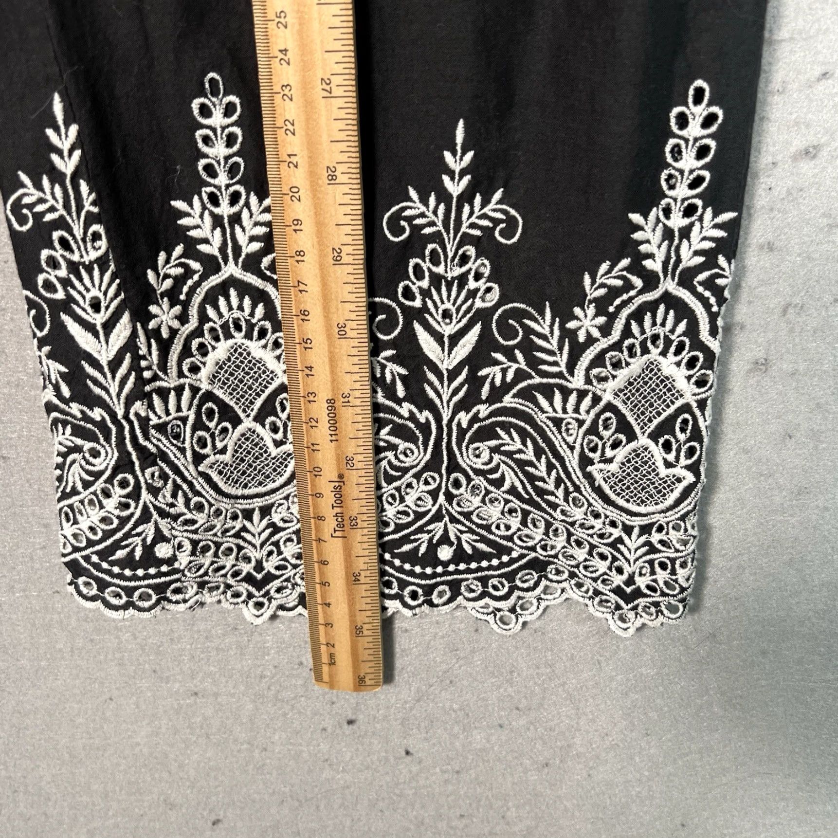 Zara Zara Embroidered Wide Leg Pants Womens XS Black Regular Straight Fit Ankle Womens Size 26" / US 2 / IT 38 - 4 Thumbnail