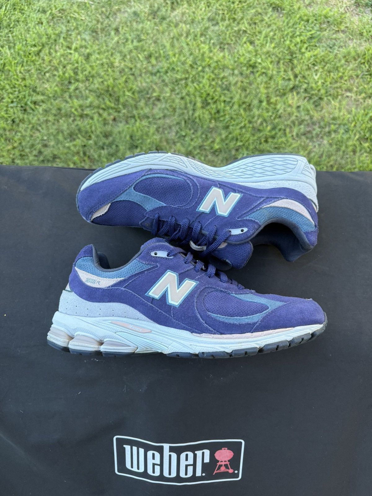 New Balance New Balance 2002r Size US 13 / EU 46 - 2 Thumbnail