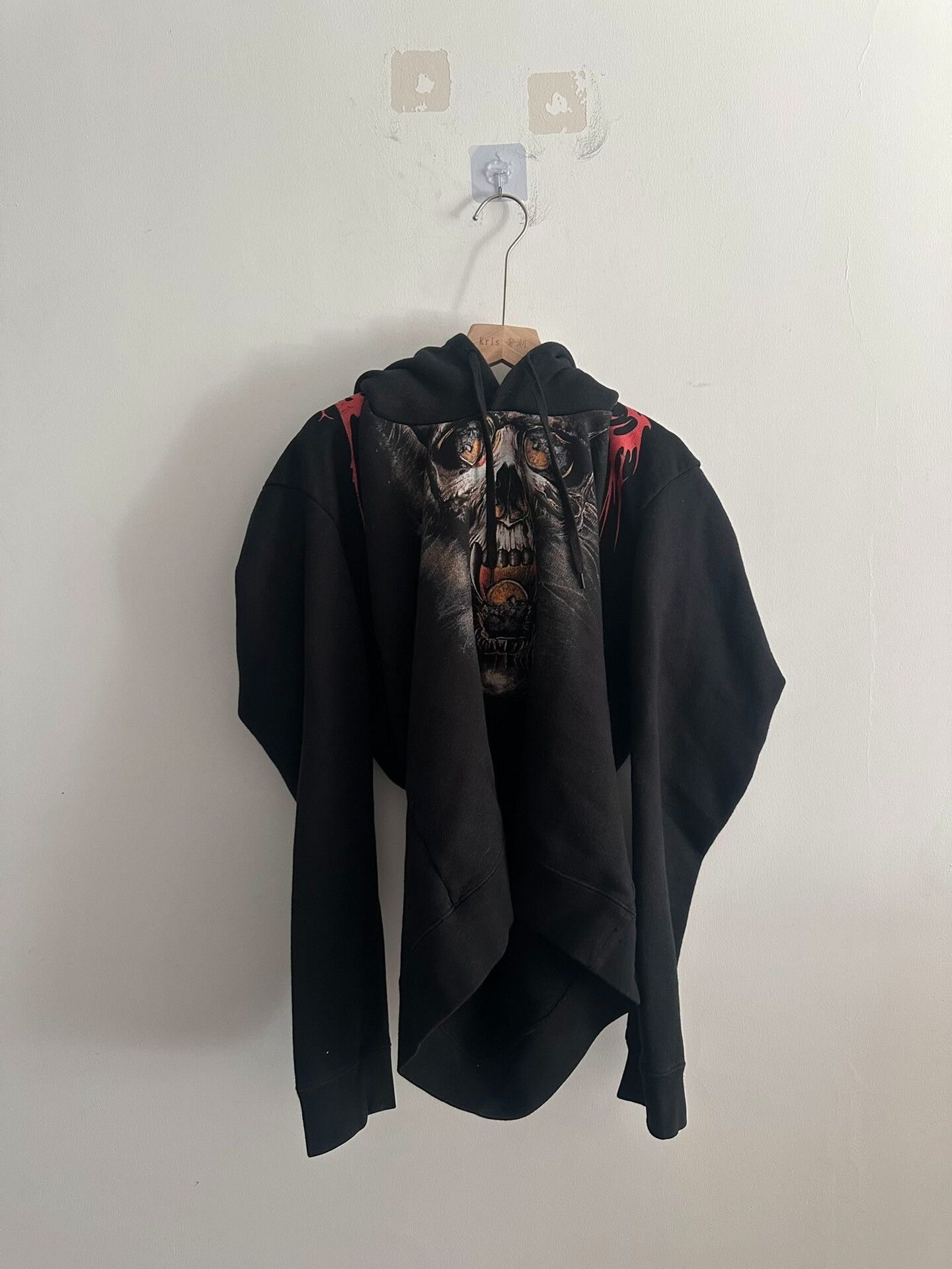 Vetements Vetements Misplaced Skull Hoodie | Grailed