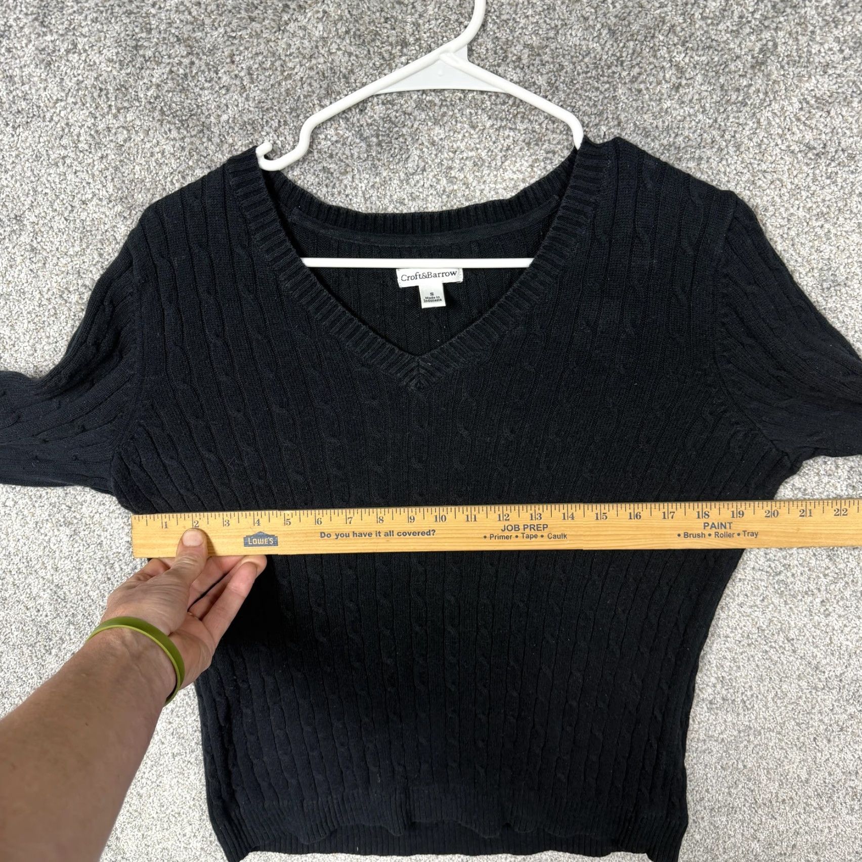 Croft & Barrow Croft & Barrow Sweater Womens S Black Knit V-Neck Preppy Gothic Layering Knit Size S / US 4 / IT 40 - 4 Thumbnail