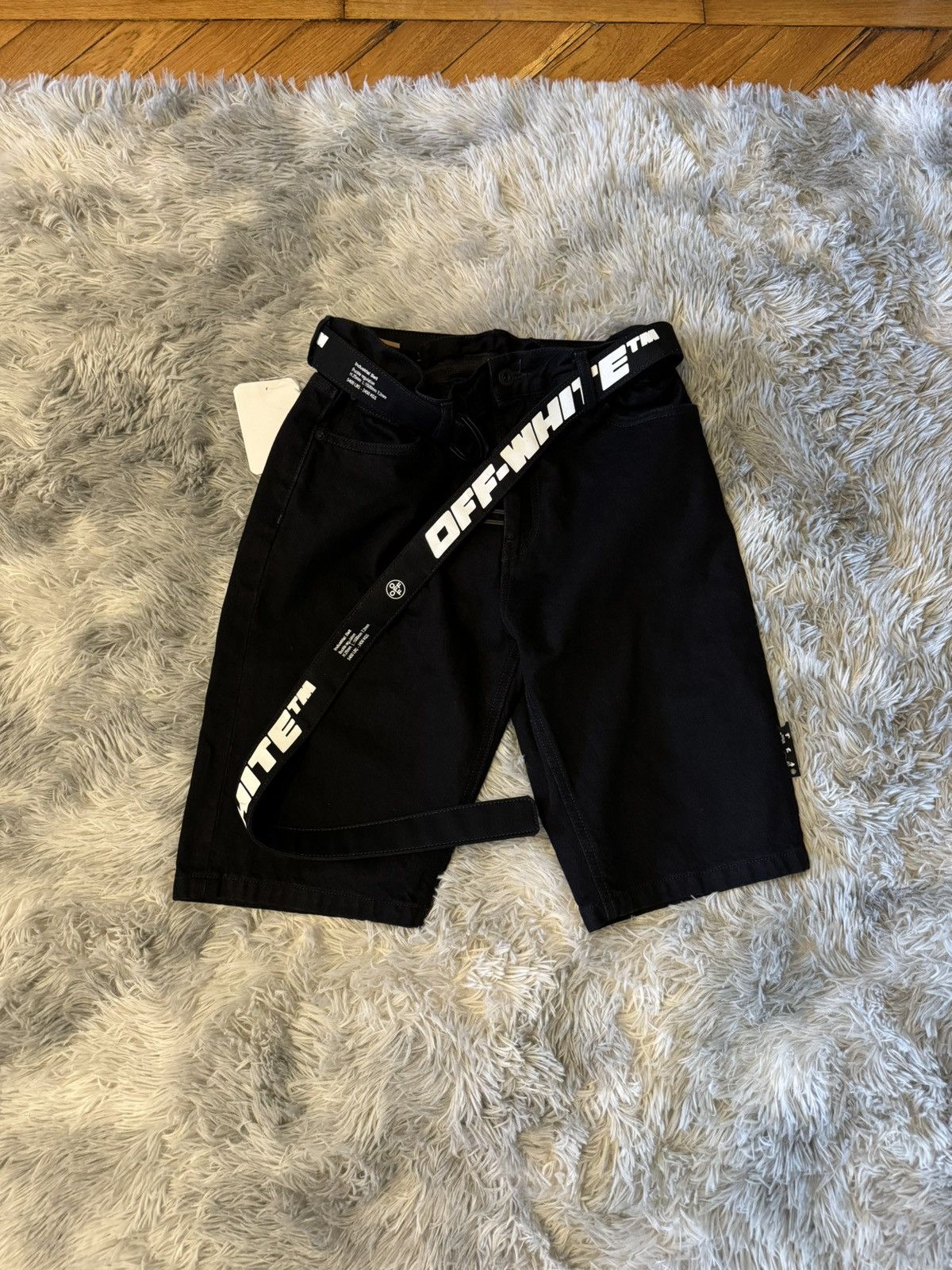Off-White belted shorts Size US 31 - 1 Thumbnail