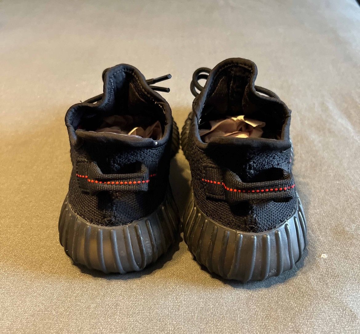 Adidas × Kanye West Adidas Yeezy Boost 350 V2 Bred Size 6 CP9652 Size US 6 / EU 39 - 4 Thumbnail