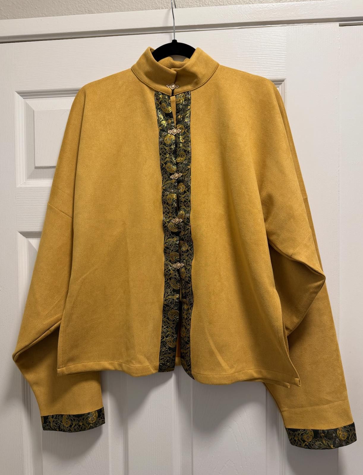 Designer Golden Mandarin-Collar Brocade Jacket – Chic & Cultural Size L / US 10 / IT 46 - 6 Thumbnail