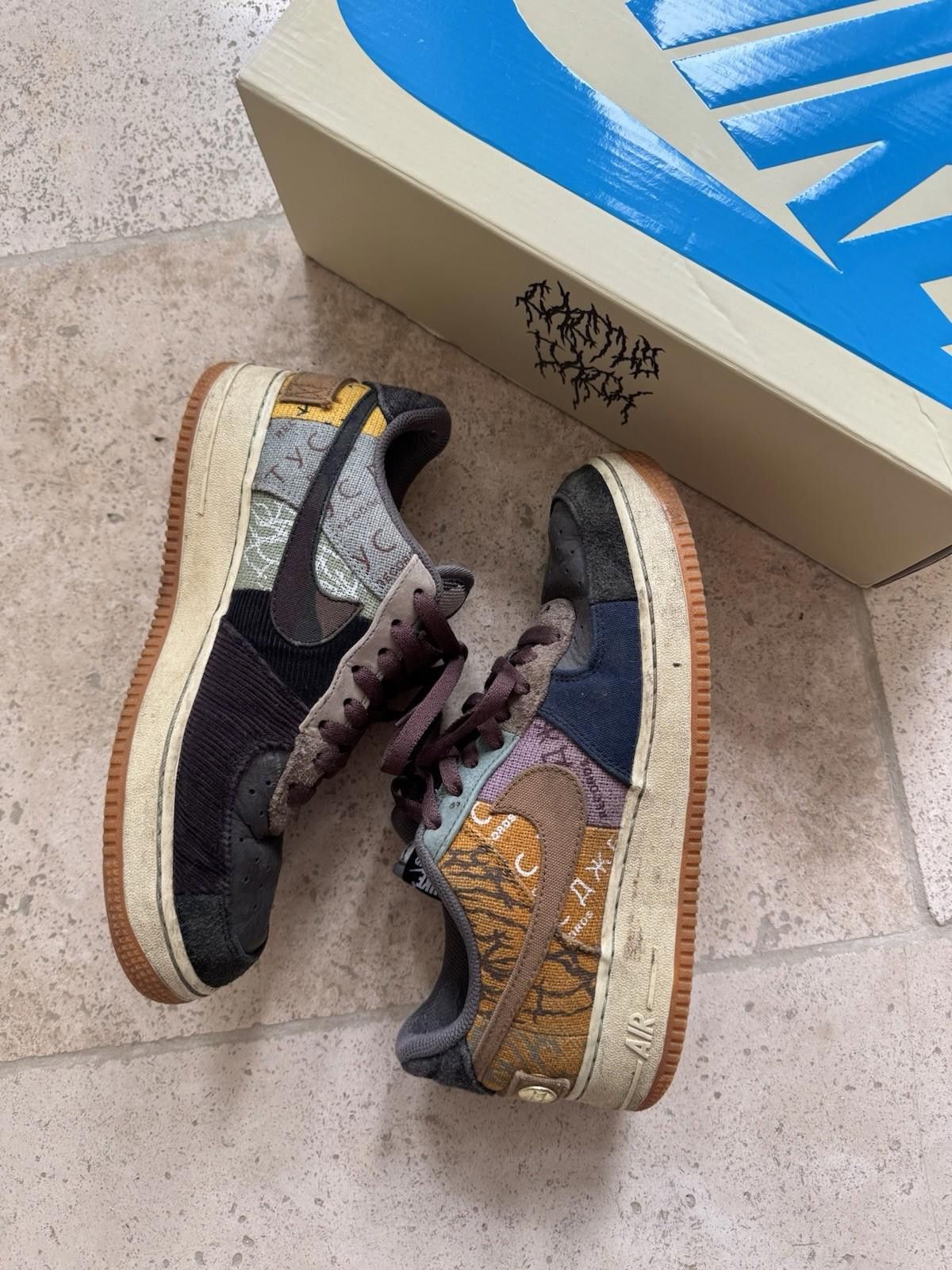 Nike Travis Scott x Air Force 1 Low 'Cactus Jack' USED - GOOD Size US 8 / EU 41 - 3 Thumbnail