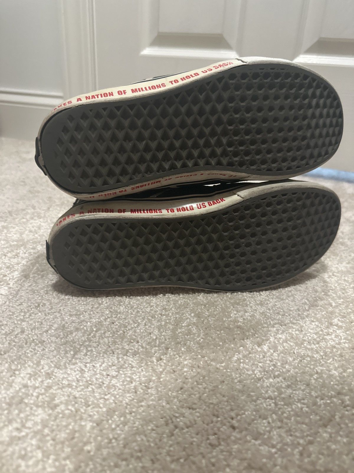 Supreme × Vans Vans x Supreme x Public Enemy Sk8-Hi Black White Size US 10.5 / EU 43-44 - 6 Thumbnail