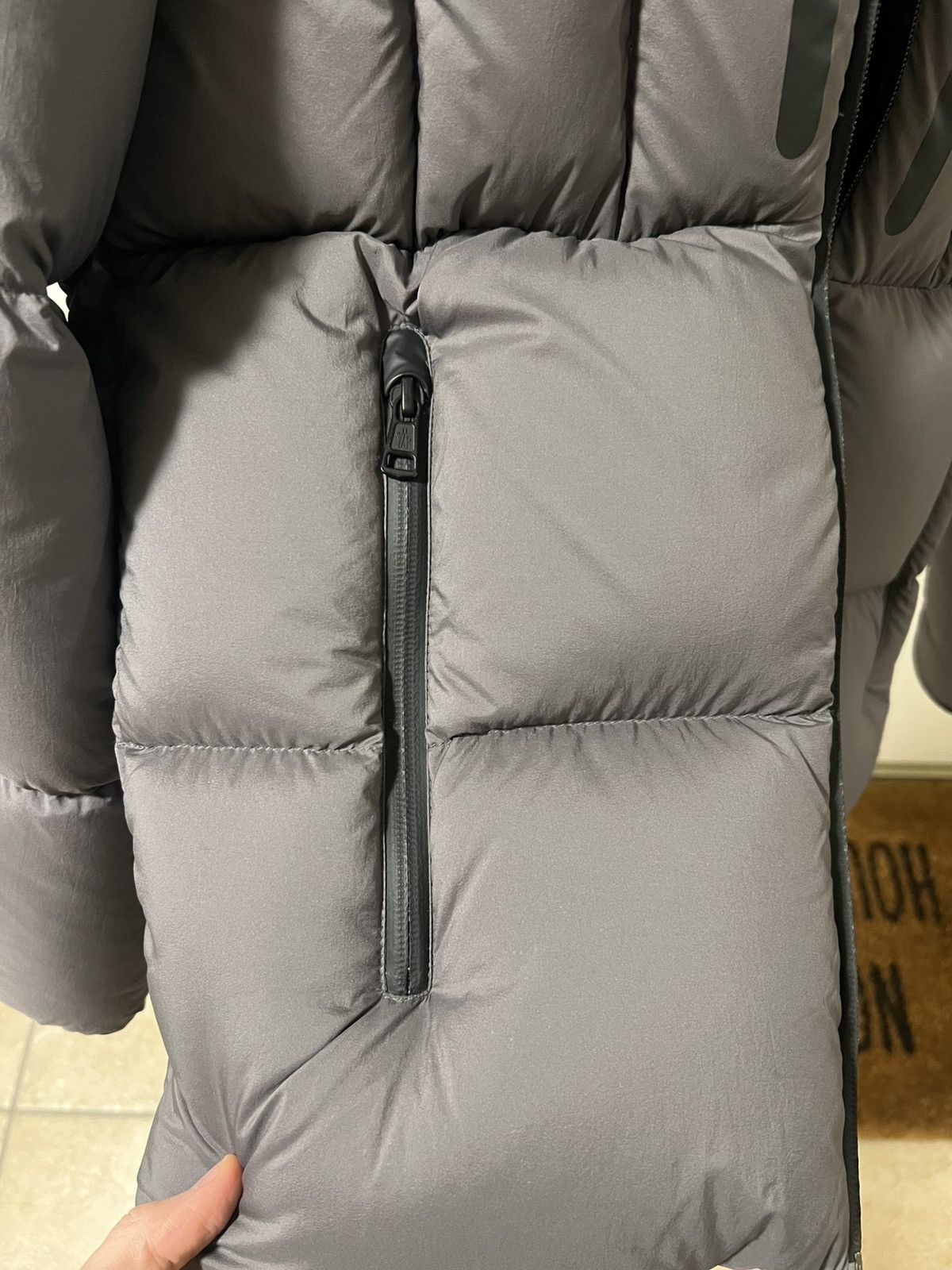 Moncler Moncler Arcachon Giubbotto Hooded Down Jacket Gray Nylon Size US M / EU 48-50 / 2 - 4 Thumbnail