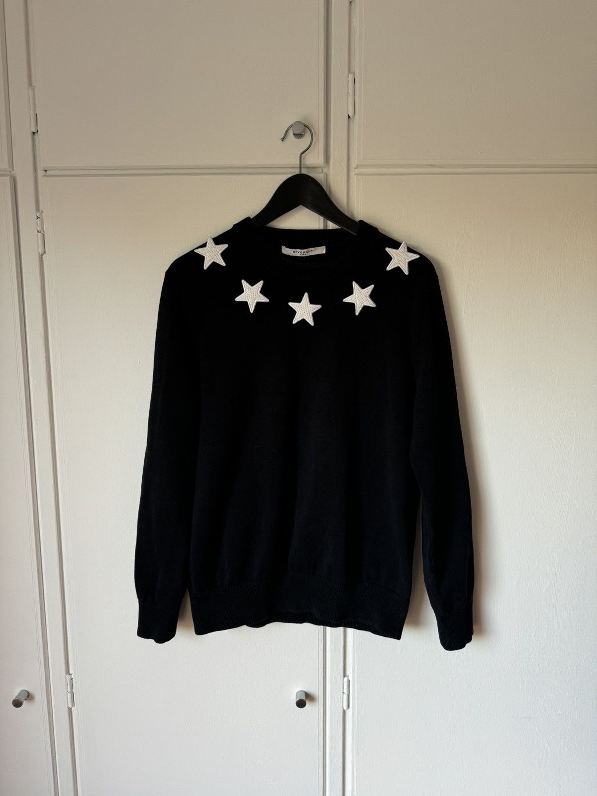 Givenchy Givenchy star sweater Size US M / EU 48-50 / 2 - 1 Thumbnail