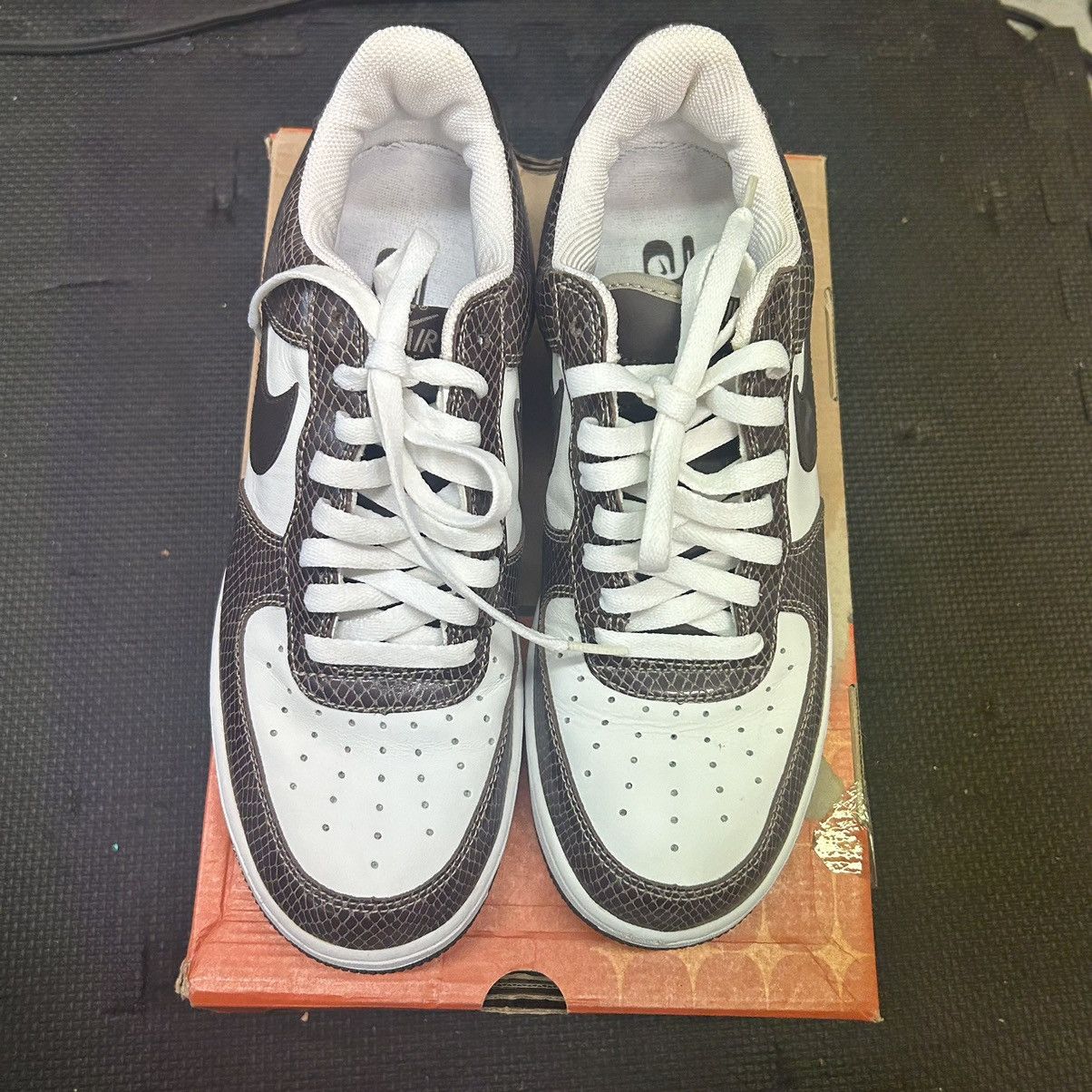 Nike Nike Air Force 1 low Snake Skin Baroque Brown Size US 10 / EU 43 - 2 Thumbnail