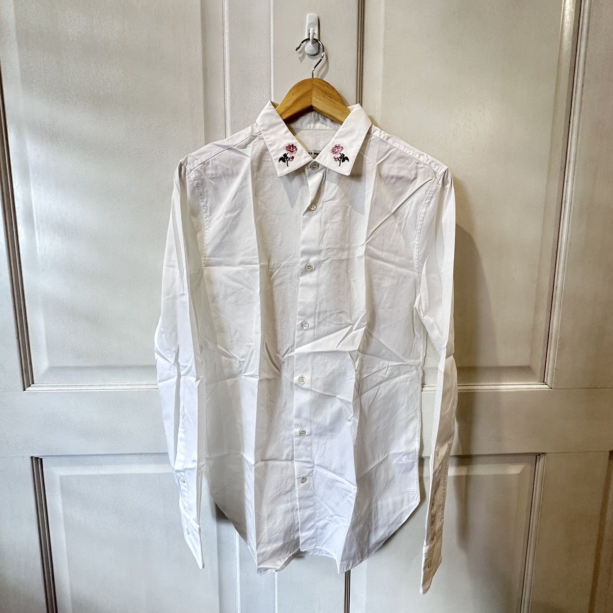 Alexander McQueen Alexander McQueen Flower Embroidered Long Sleeve Shirt Size US M / EU 48-50 / 2 - 2 Thumbnail
