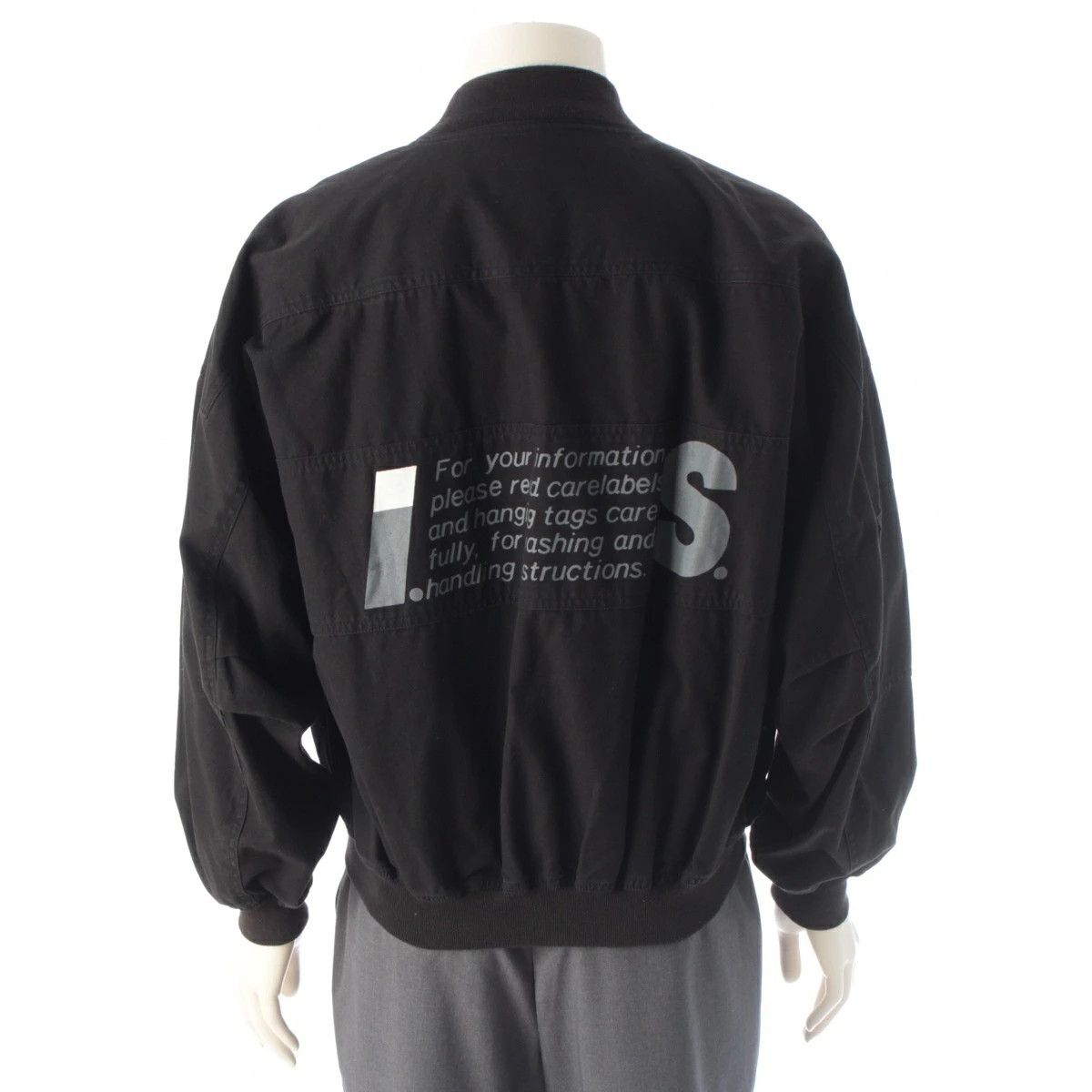 Issey Miyake Vintage I.S Issey Miyake Bomber Jacket Black 9 Size US M / EU 48-50 / 2 - 1 Thumbnail